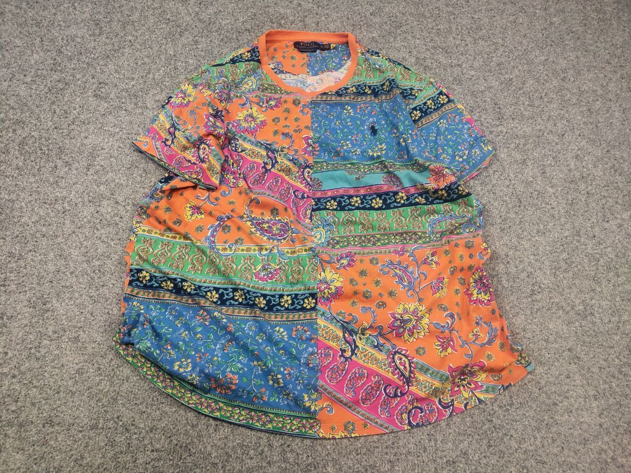 Polo Ralph Lauren Polo Ralph Lauren Patchwork-Print bright T-Shirt Tee Vintage Size US XL / EU 56 / 4 - 5 Thumbnail