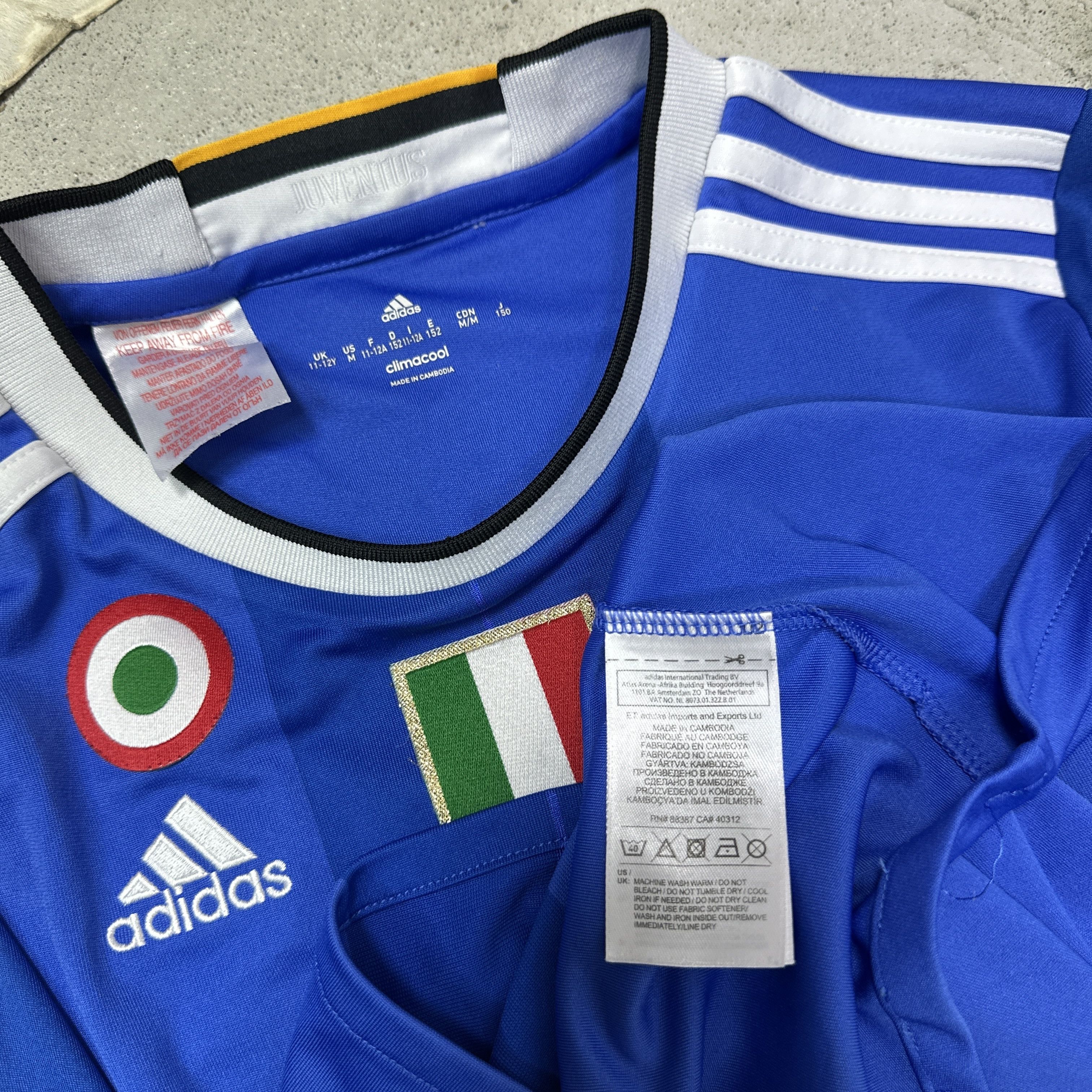 Adidas Vintage Sporty Babytee Adidas Juventus 15/16 Jersey Y2K Size US XS / EU 42 / 0 - 4 Thumbnail
