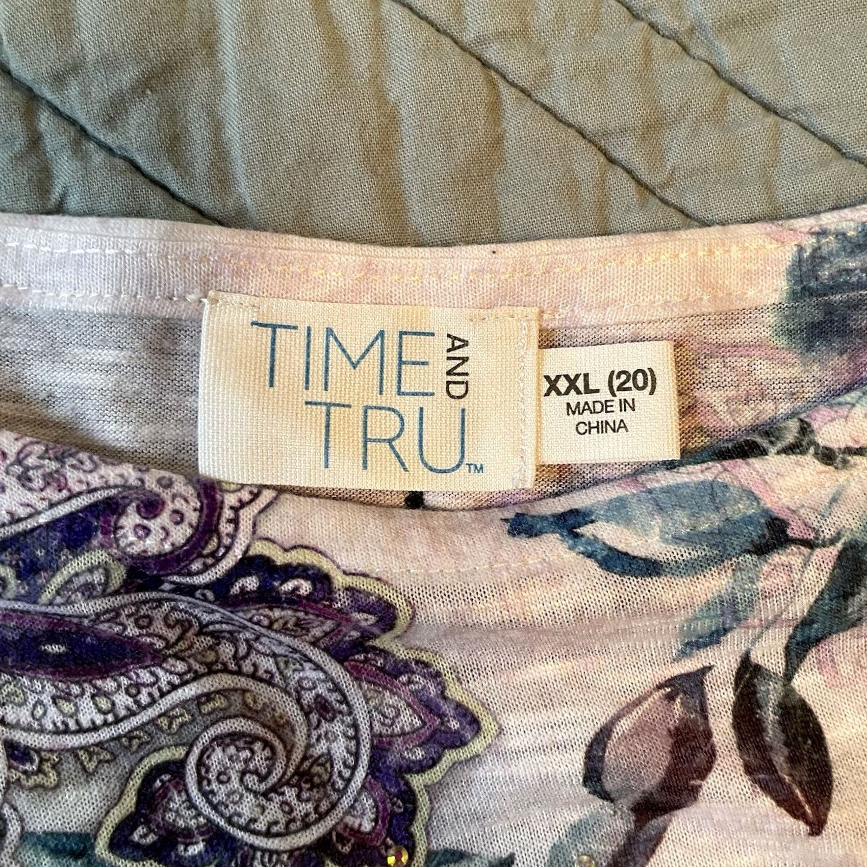 Vintage TIME & TRU Blouse Shirt Womens Bohemian Purple Paisley 20 XXL 3/4 Sleeve Flared Studded Lightweight Regular Large Size 3XL / US 20-22 - 7 Thumbnail