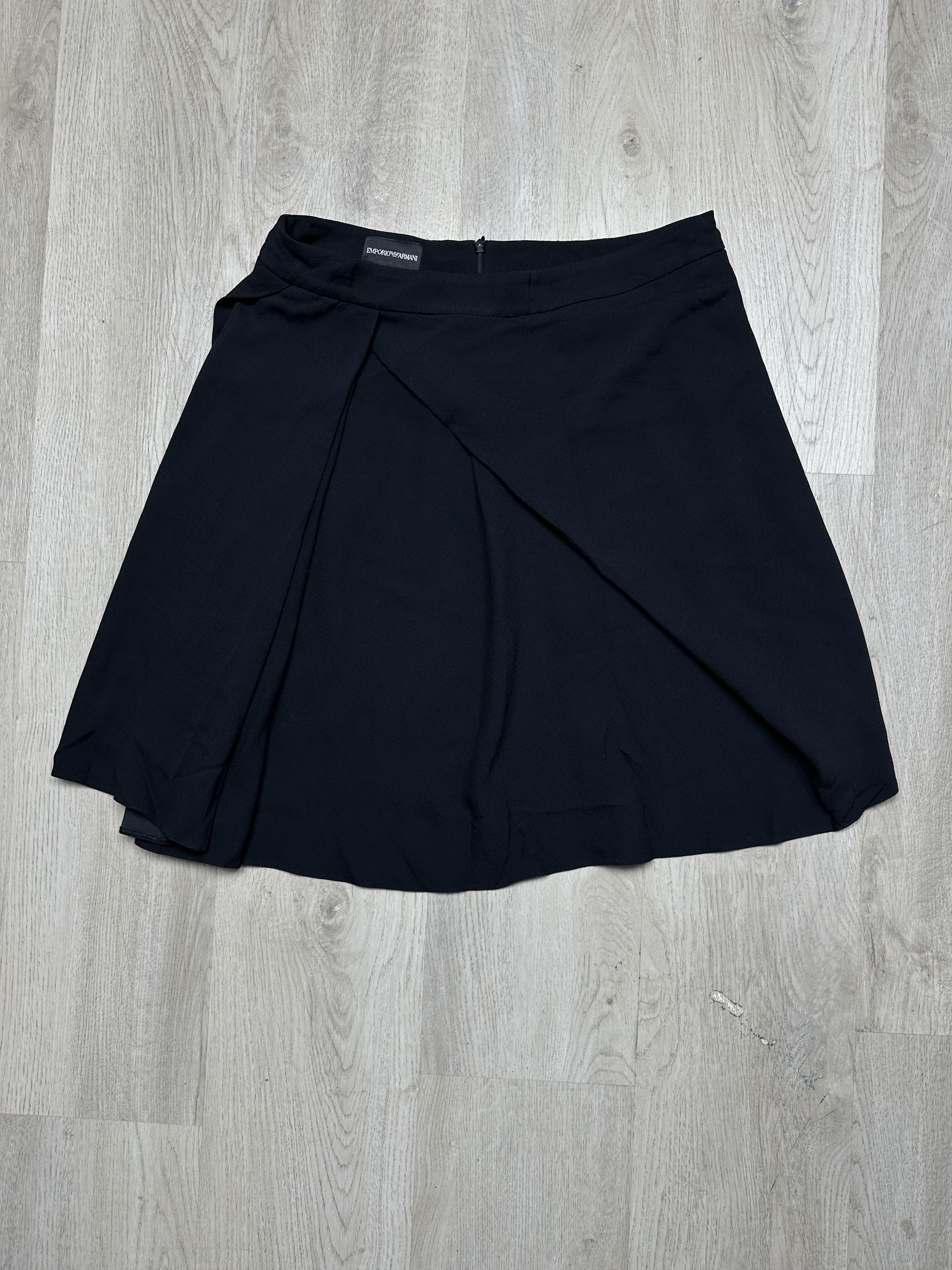 Emporio Armani Emporio Armani Wool - Viscosa Mini Skirt Size 30" / US 8 / IT 44 - 1 Thumbnail