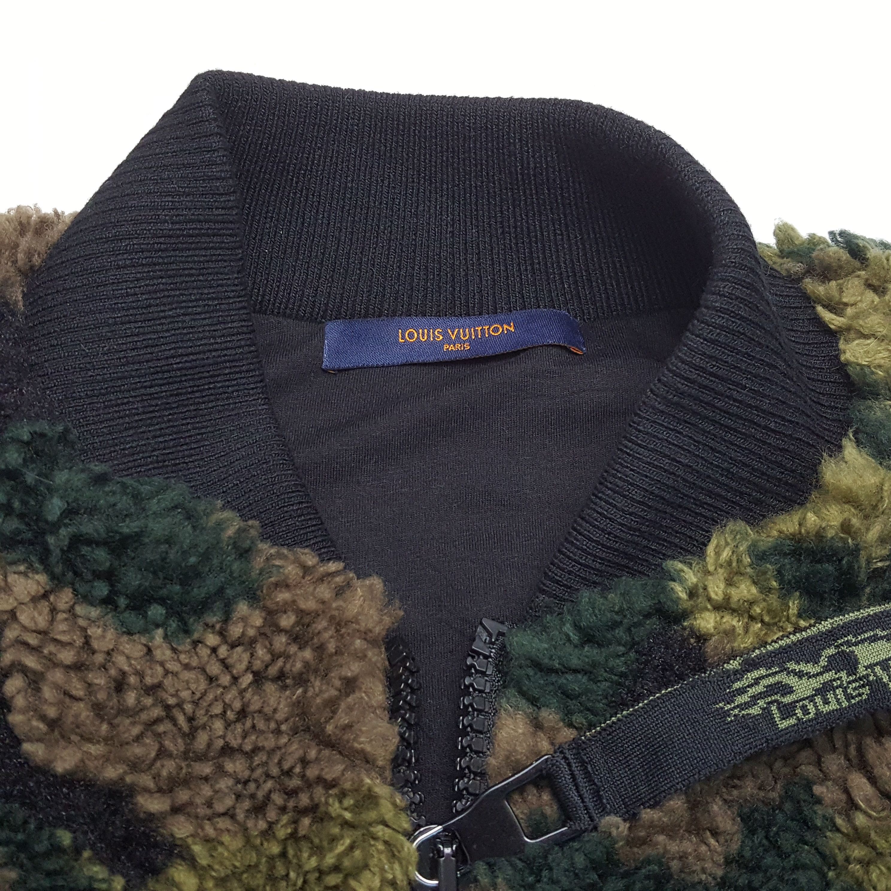 Louis Vuitton Vintage Louis Vutton Italian Fashion Brand Sherpa Jacket Size US M / EU 48-50 / 2 - 16 Thumbnail