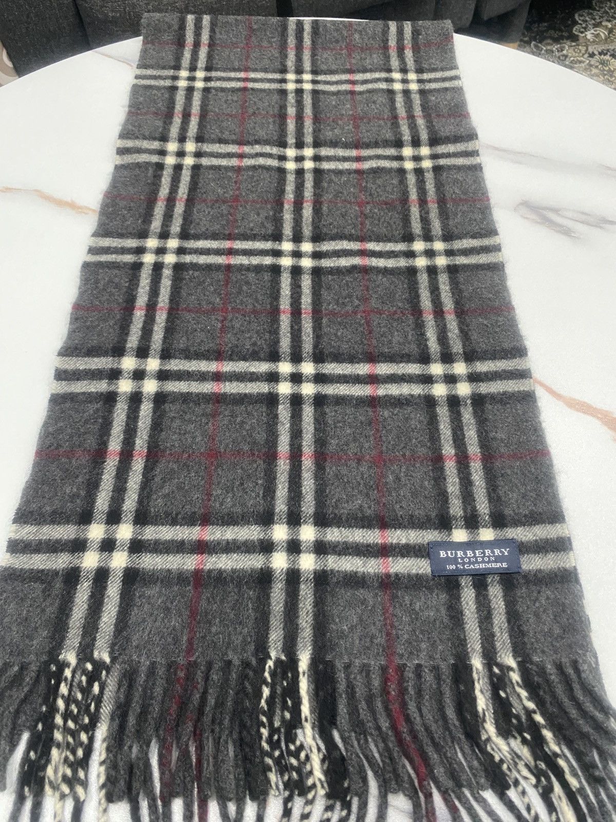 Burberry Burberry London 100% Cashmere (code:A) Size ONE SIZE - 3 Thumbnail