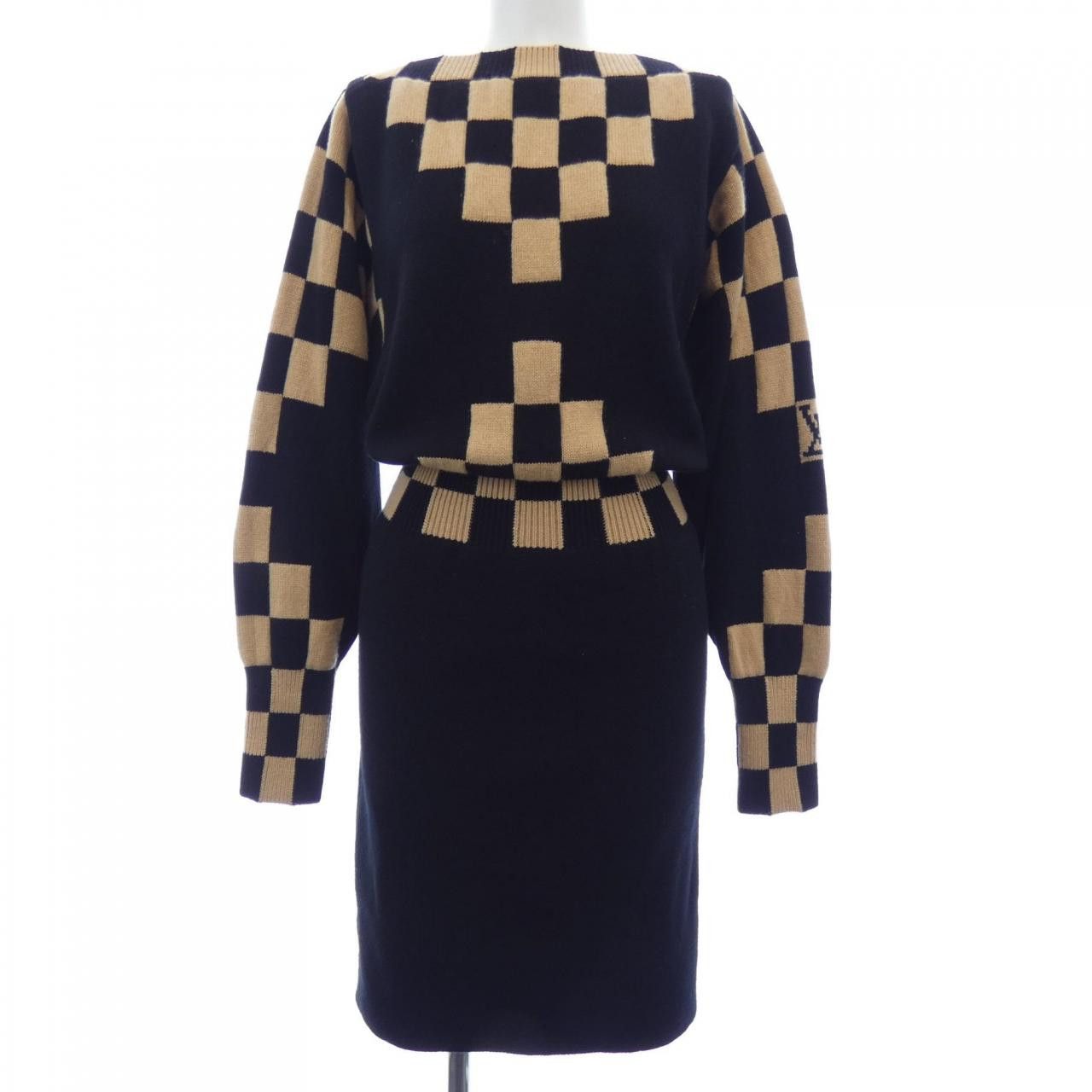 Louis Vuitton Louis Vuitton Louis Vuitton FHKD91RZB Cashmere Blend Dress Others Dresses FHKD91RZB DUTY FREE for USA Size ONE SIZE - 1 Thumbnail