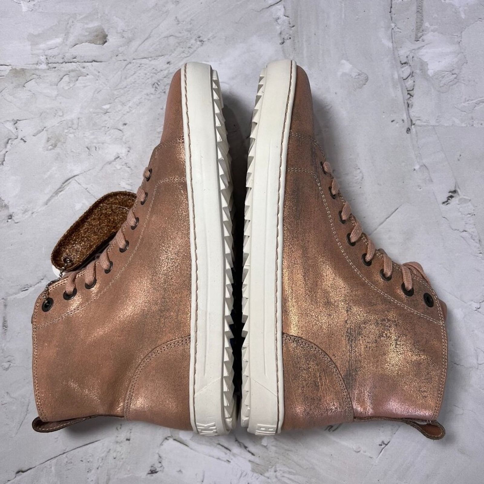 Birkenstock Birkenstock Bartlett Metallic Rose Leather High Top NEW Size US 7 / IT 37 - 7 Thumbnail