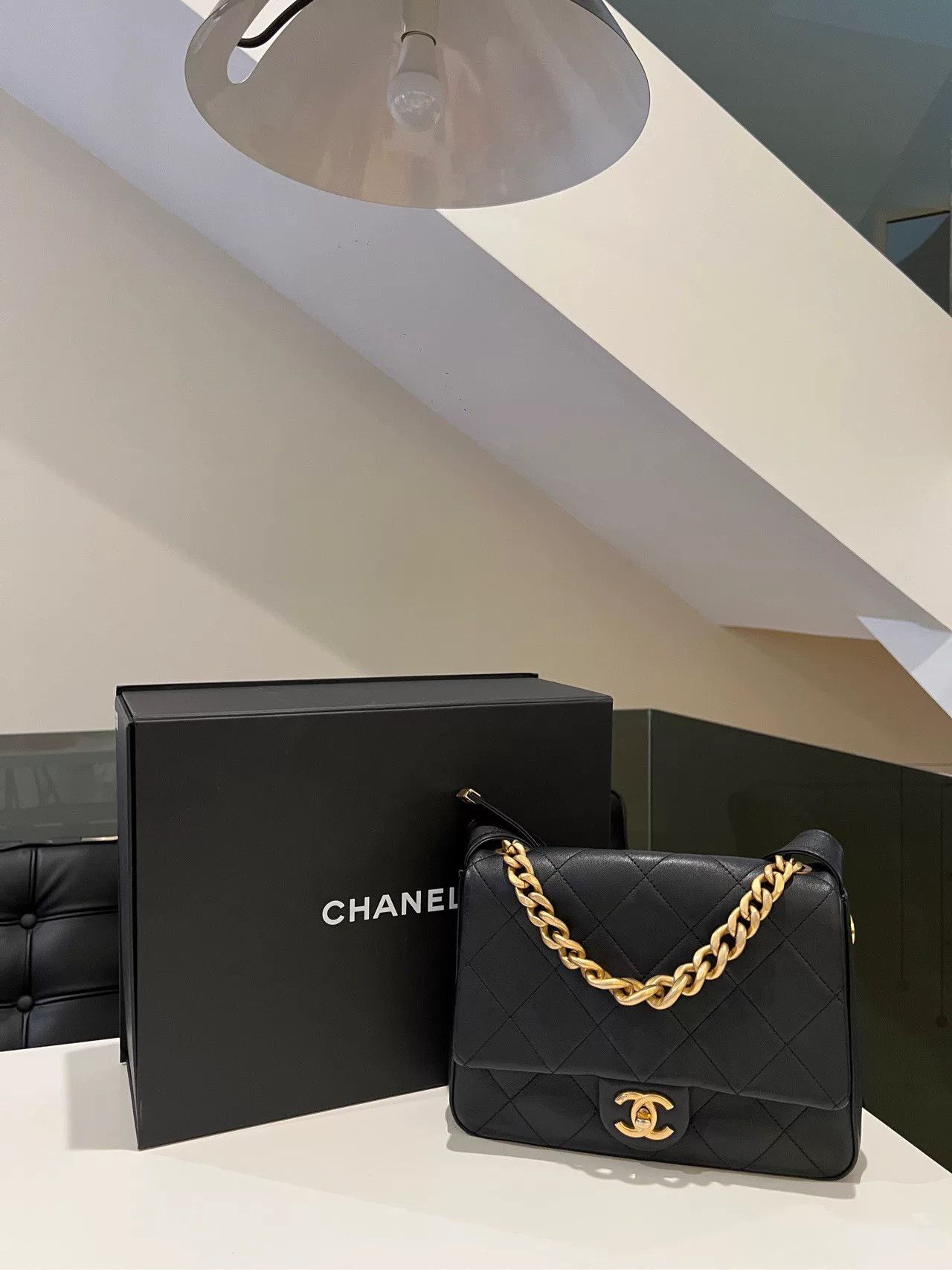 Chanel Pre-loved Bag Very good condition Size ONE SIZE - 1 Thumbnail