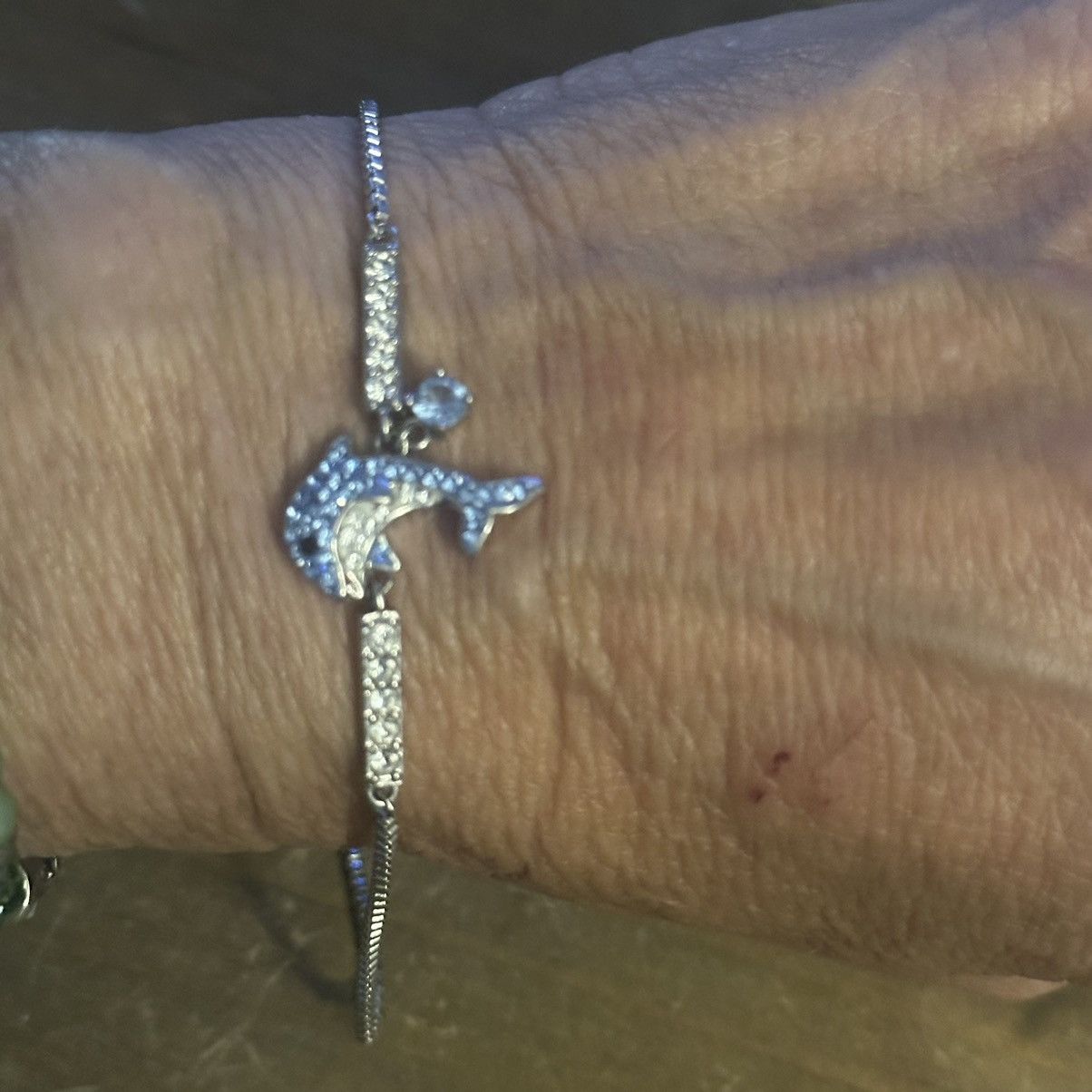 Other Rhinestone dolphin bolo bracelet Size ONE SIZE - 2 Thumbnail