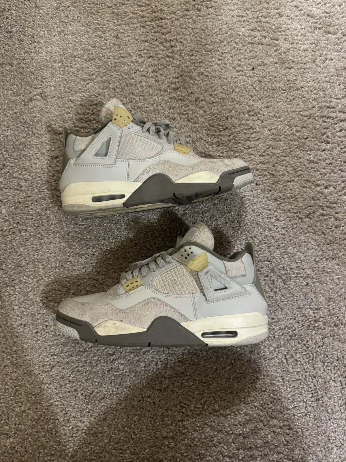 Jordan Brand Jordan 4 Craft Photon Dust Size US 10.5 / EU 43-44 - 2 Thumbnail