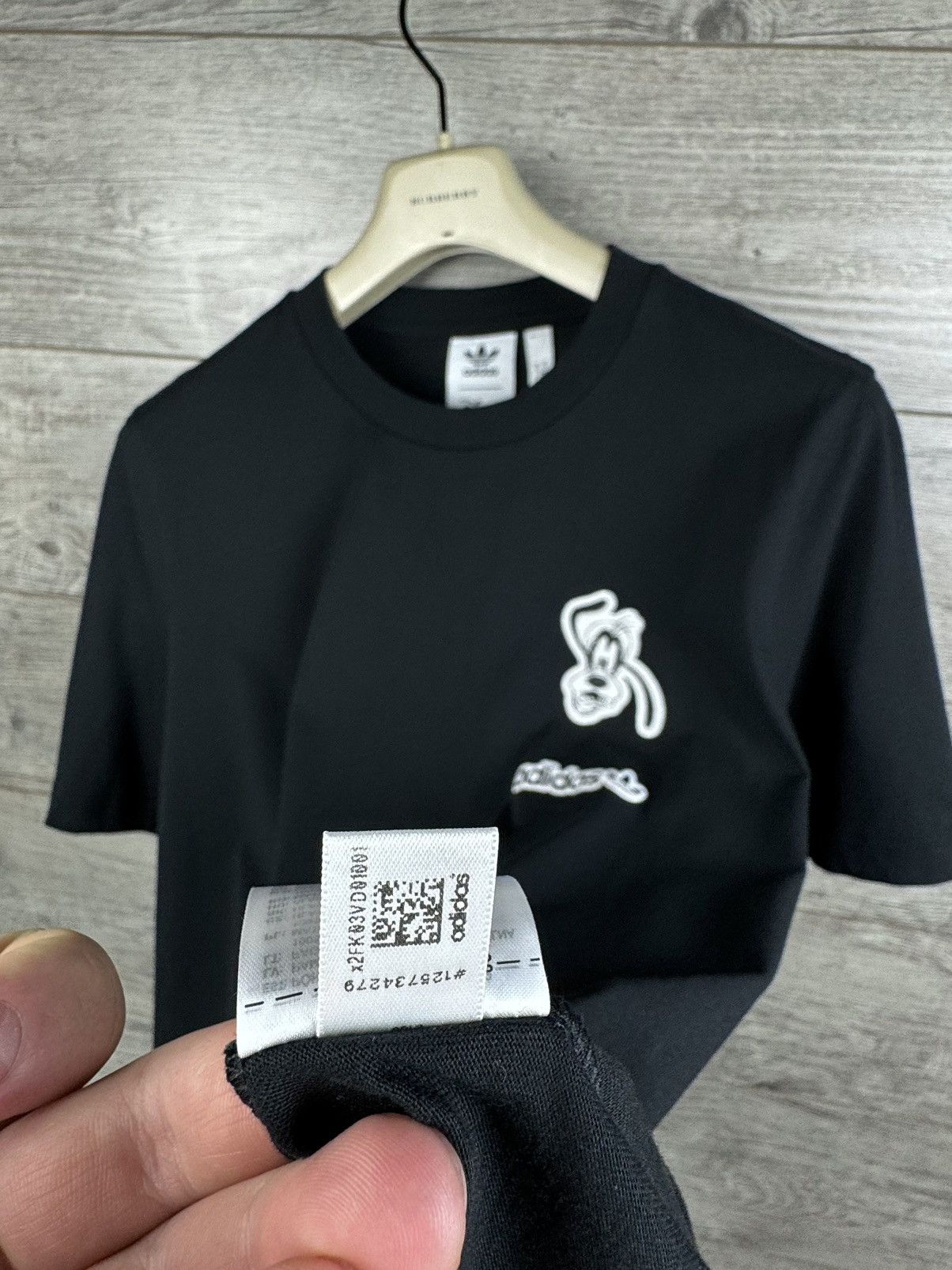 Adidas × Disney T-shirt in colobration Adidas Disney Size M 🛍️ Size US M / EU 48-50 / 2 - 14 Thumbnail