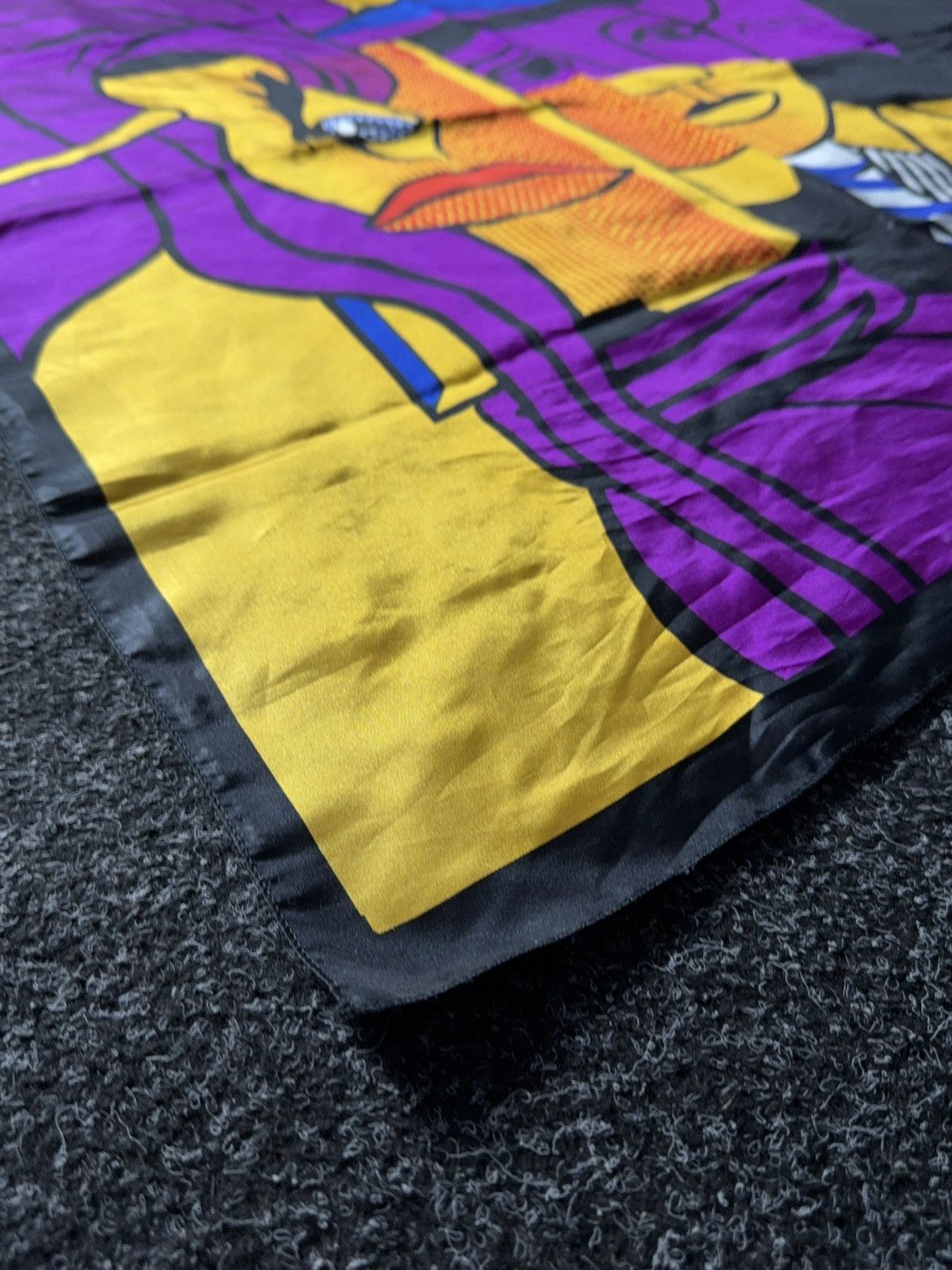 Vintage Vintage 90s Picasso Scarf Art silk Size ONE SIZE - 7 Thumbnail