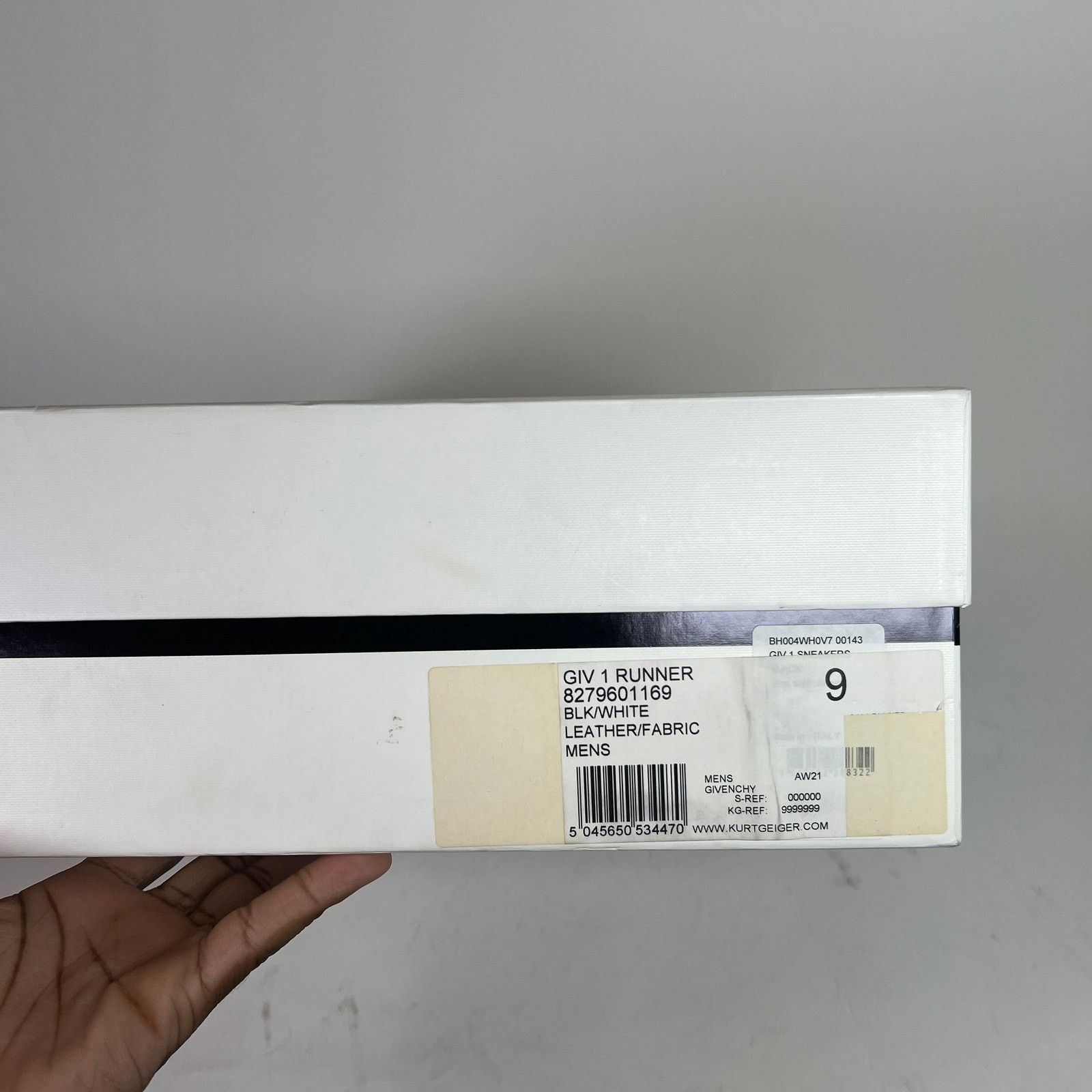 Givenchy Givenchy Black GIV 1 Low Top Sneaker Size 43 Size US 10 / EU 43 - 9 Thumbnail