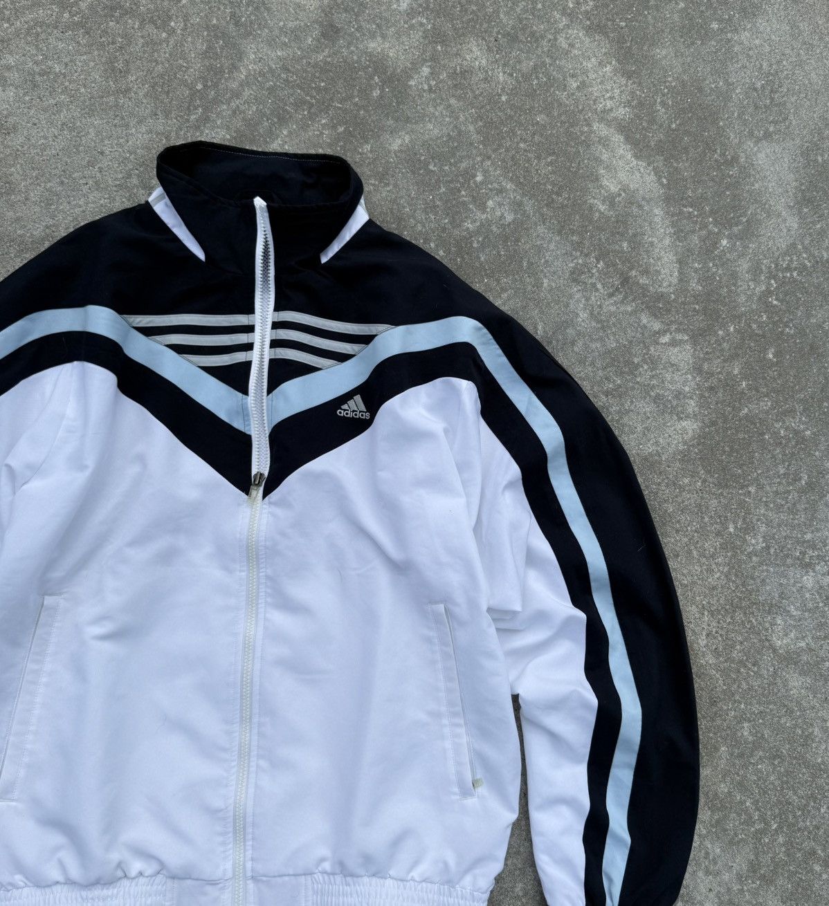 Adidas × Vintage Vintage Adidas Y2K avantgarde streetwear jacket Size US M / EU 48-50 / 2 - 8 Thumbnail