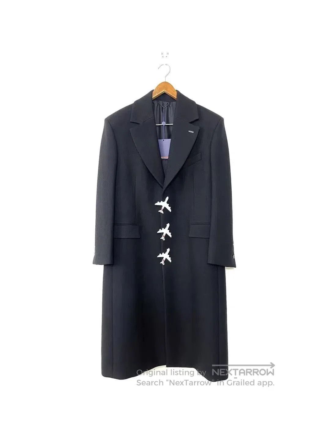 Louis Vuitton Louis Vuitton LV Runway Coat. Size US S / EU 44-46 / 1 - 1 Thumbnail