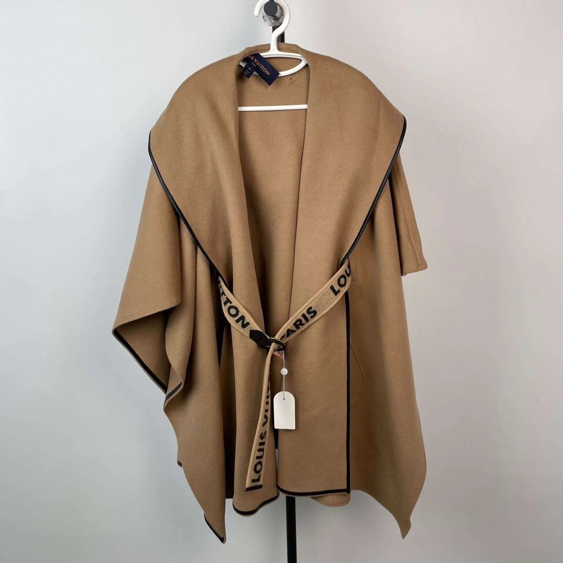 LV hooded camel 32 cape coat