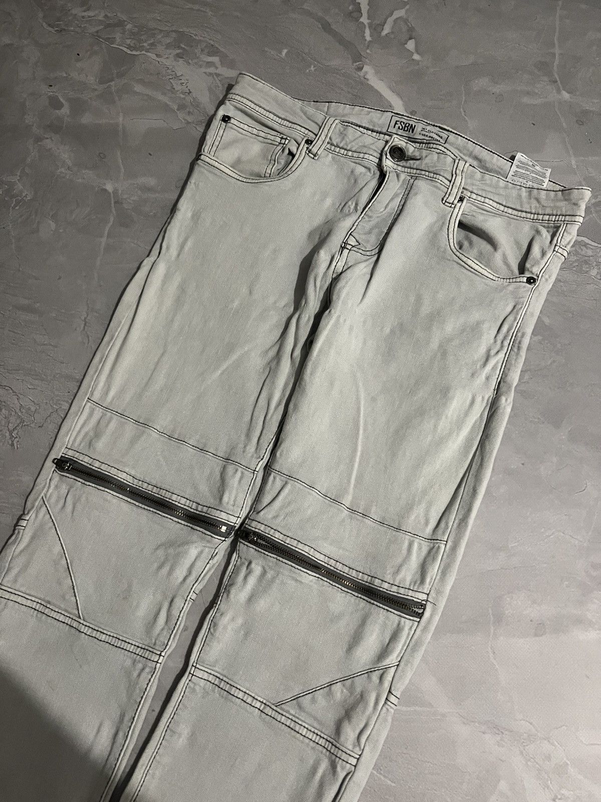Japanese Brand Archive White Slim Zip Fit / Japanese Streetwear Vibe Size US 33 - 5 Thumbnail