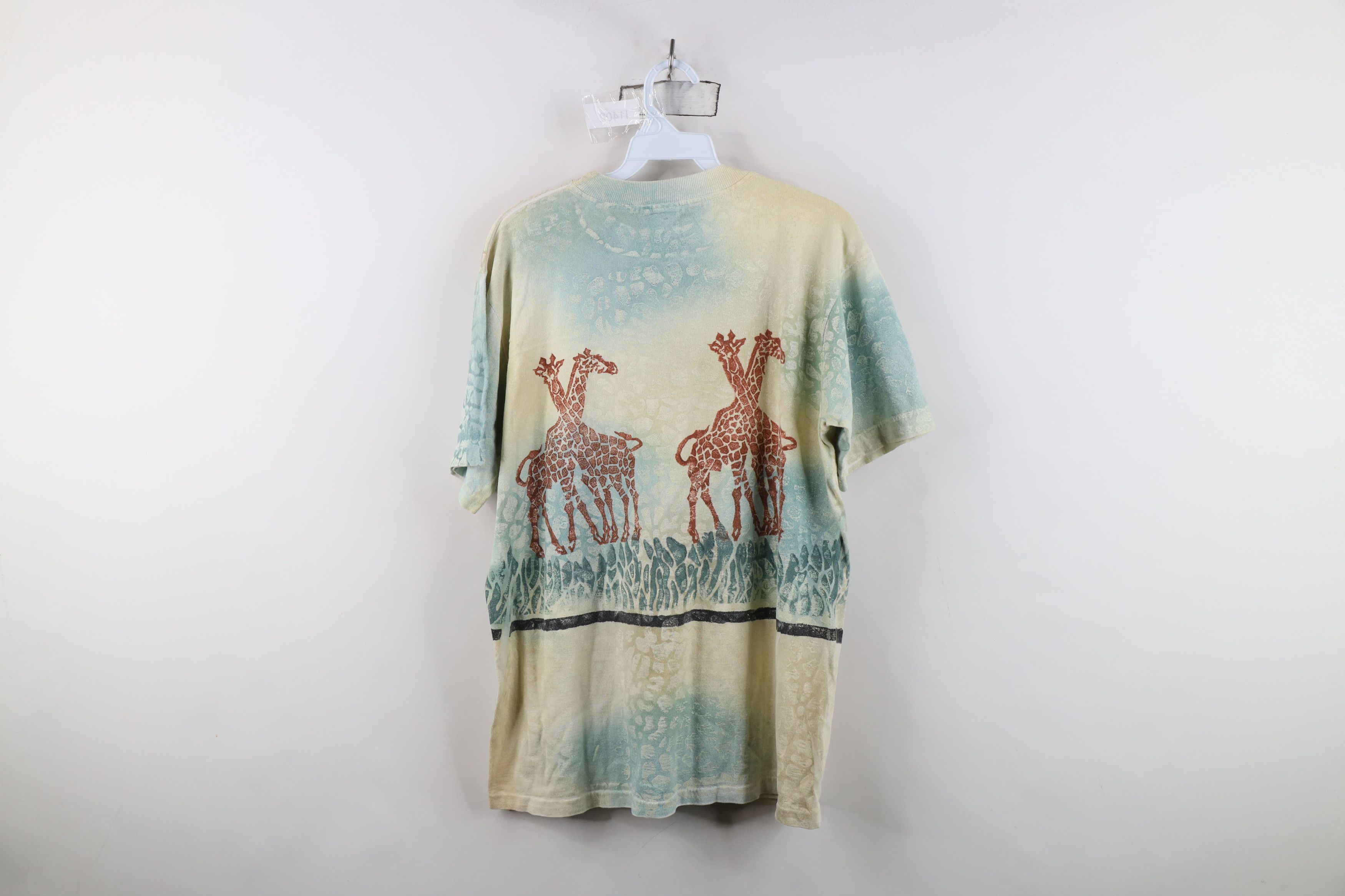 Vintage Vintage 90s Streetwear Giraffe All Over Print T-Shirt USA Size M / US 6-8 / IT 42-44 - 9 Thumbnail
