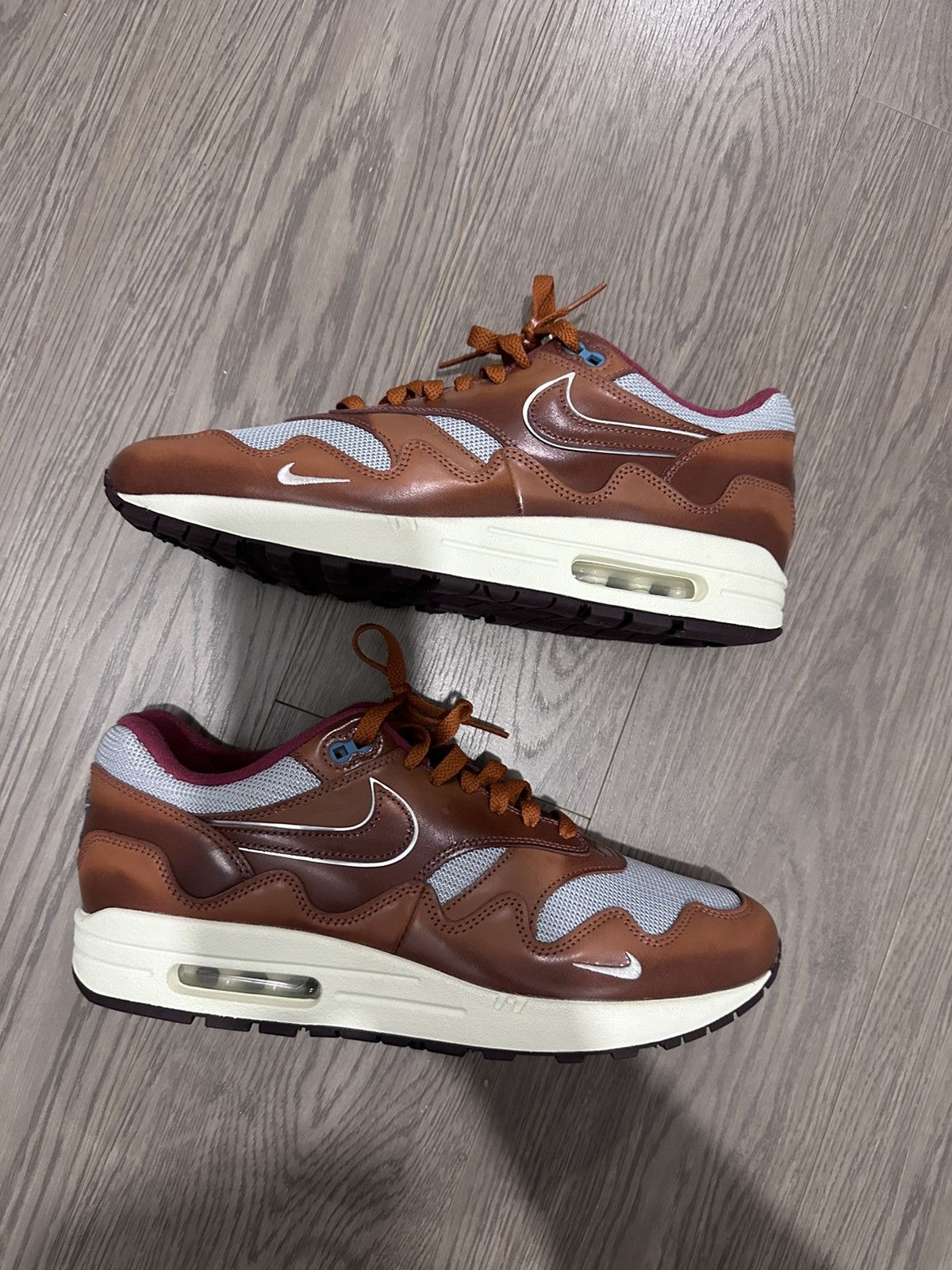Nike × Patta Nike X Patta Air Max 1 Size US 11 / EU 44 - 3 Thumbnail