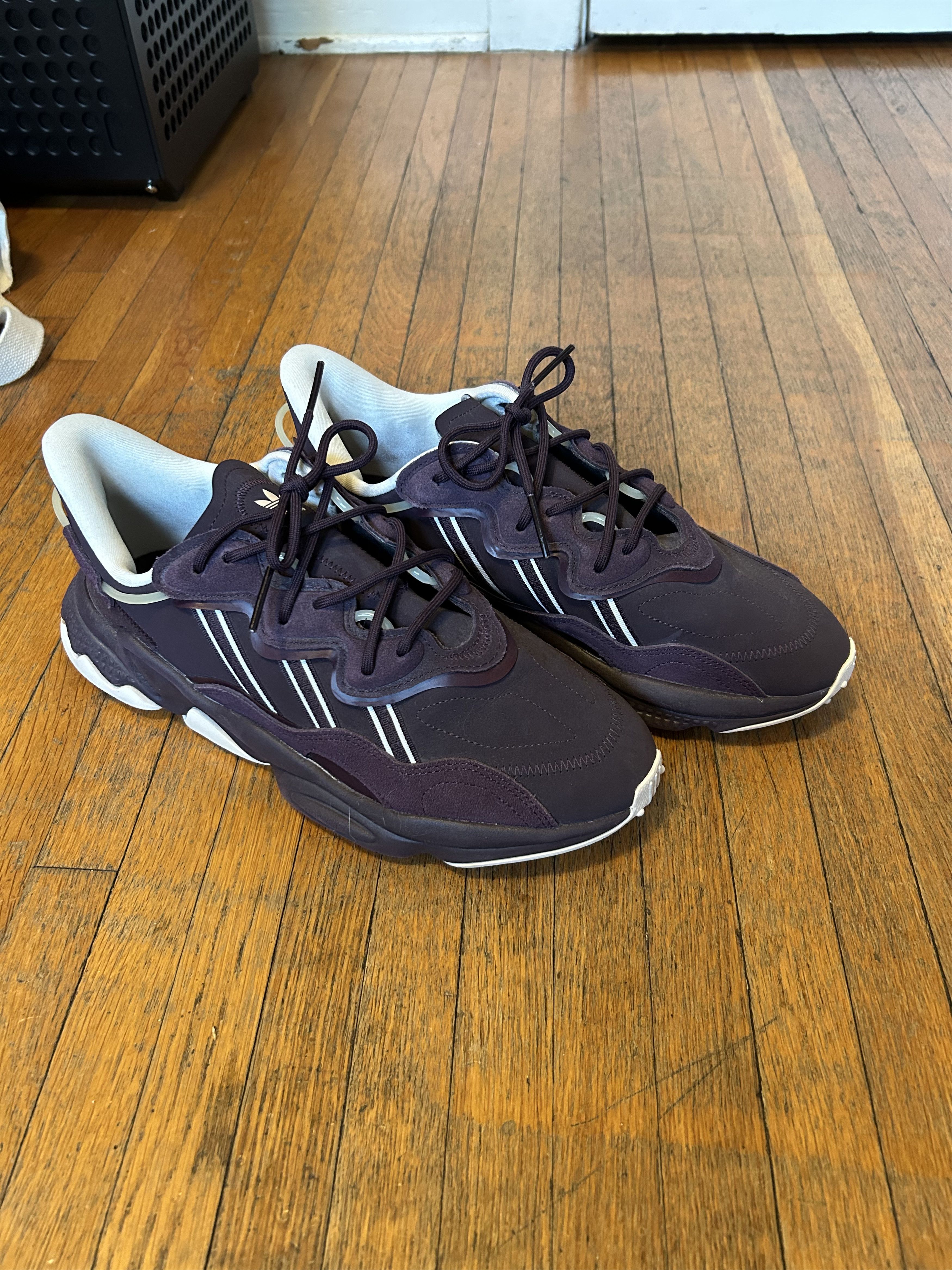 Adidas Ozweego Bubble Tea Size US 11.5 / EU 44-45 - 1 Thumbnail