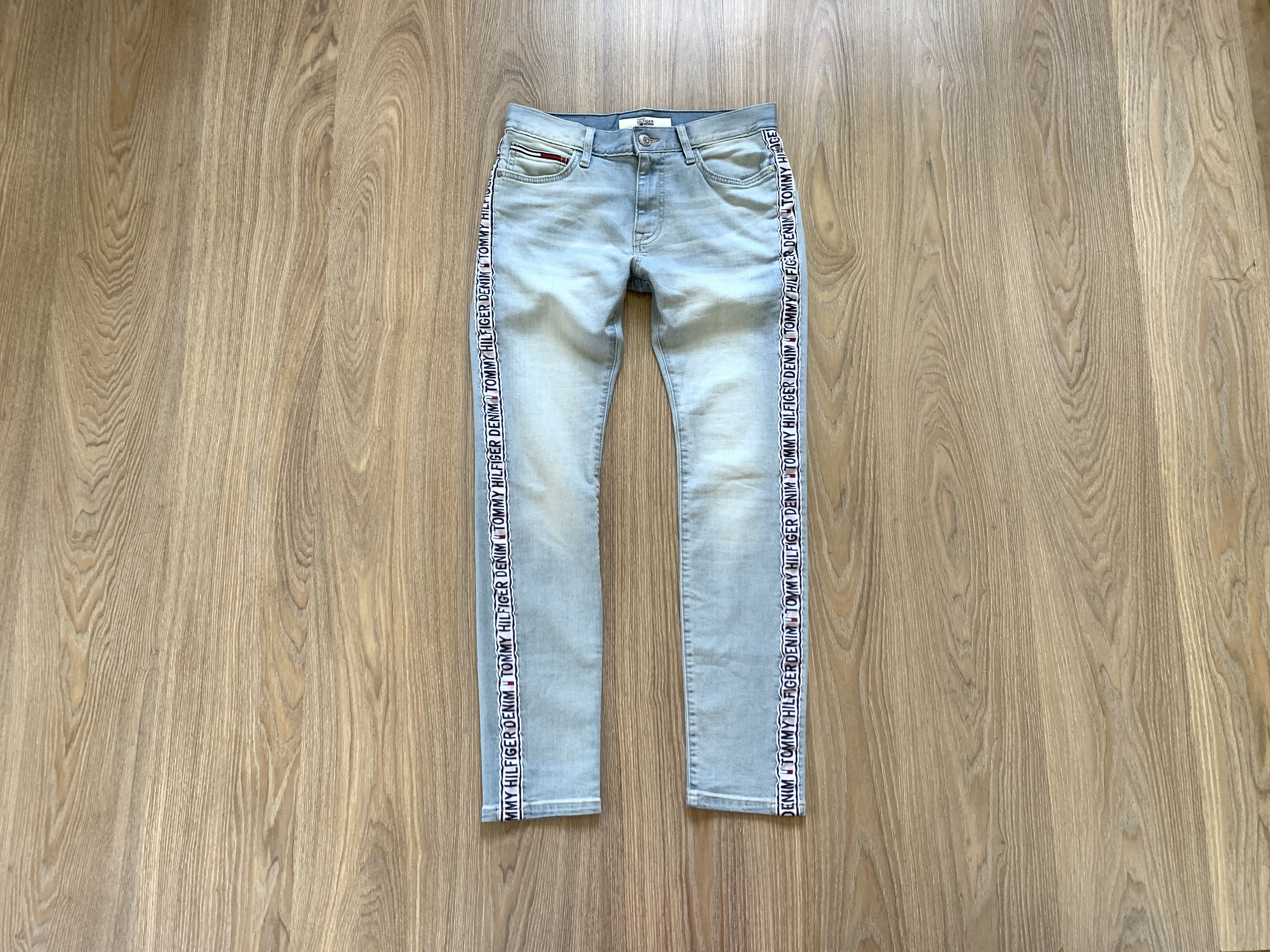Denime × Tommy Hilfiger × Vintage Tommy Hilfiger Lampas Vintage Jeans Size US 29 - 1 Thumbnail