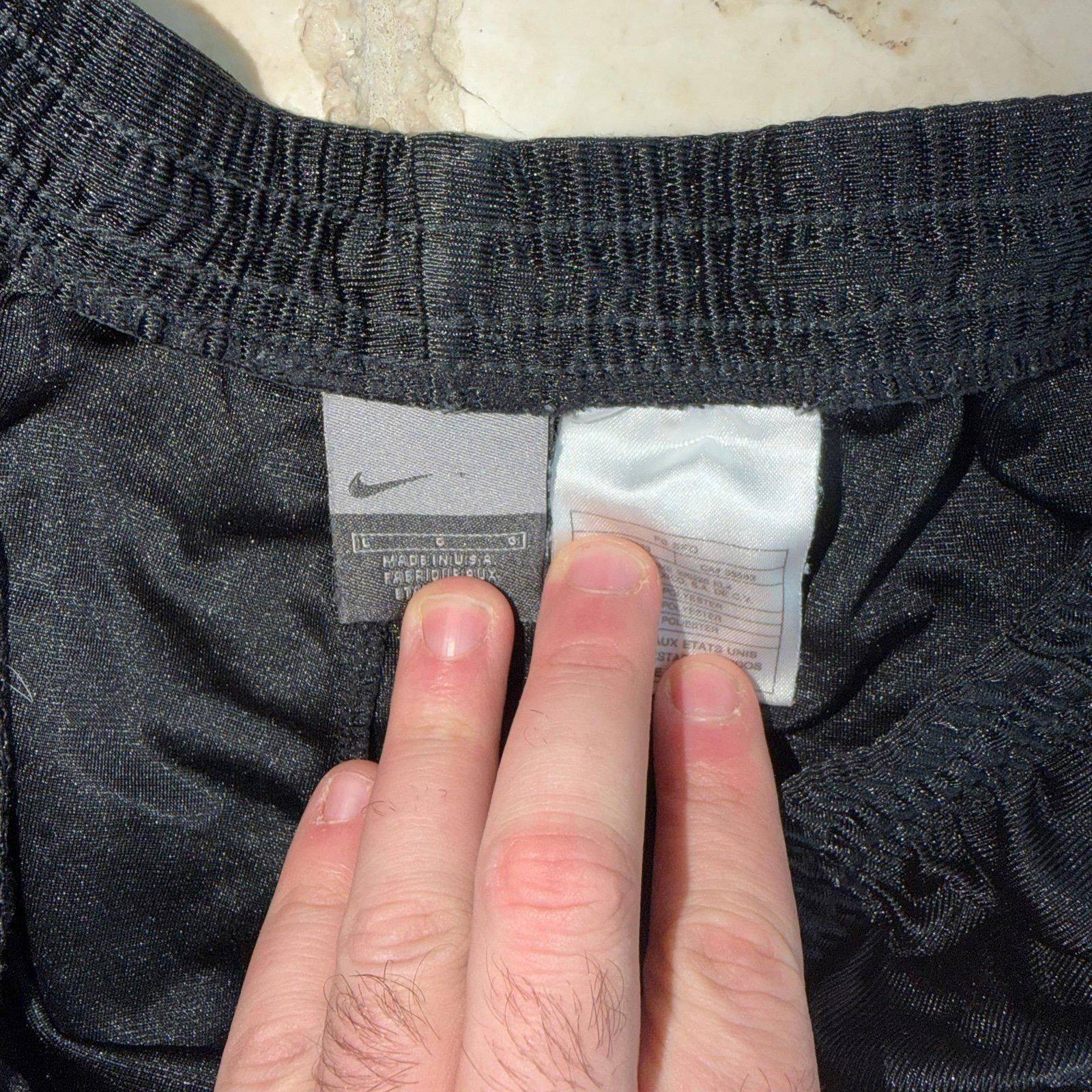 Nike Nike Black Satin Shimmer Dazzle Hoop Shorts Mens LG Rare 90s Size US 34 / EU 50 - 2 Thumbnail