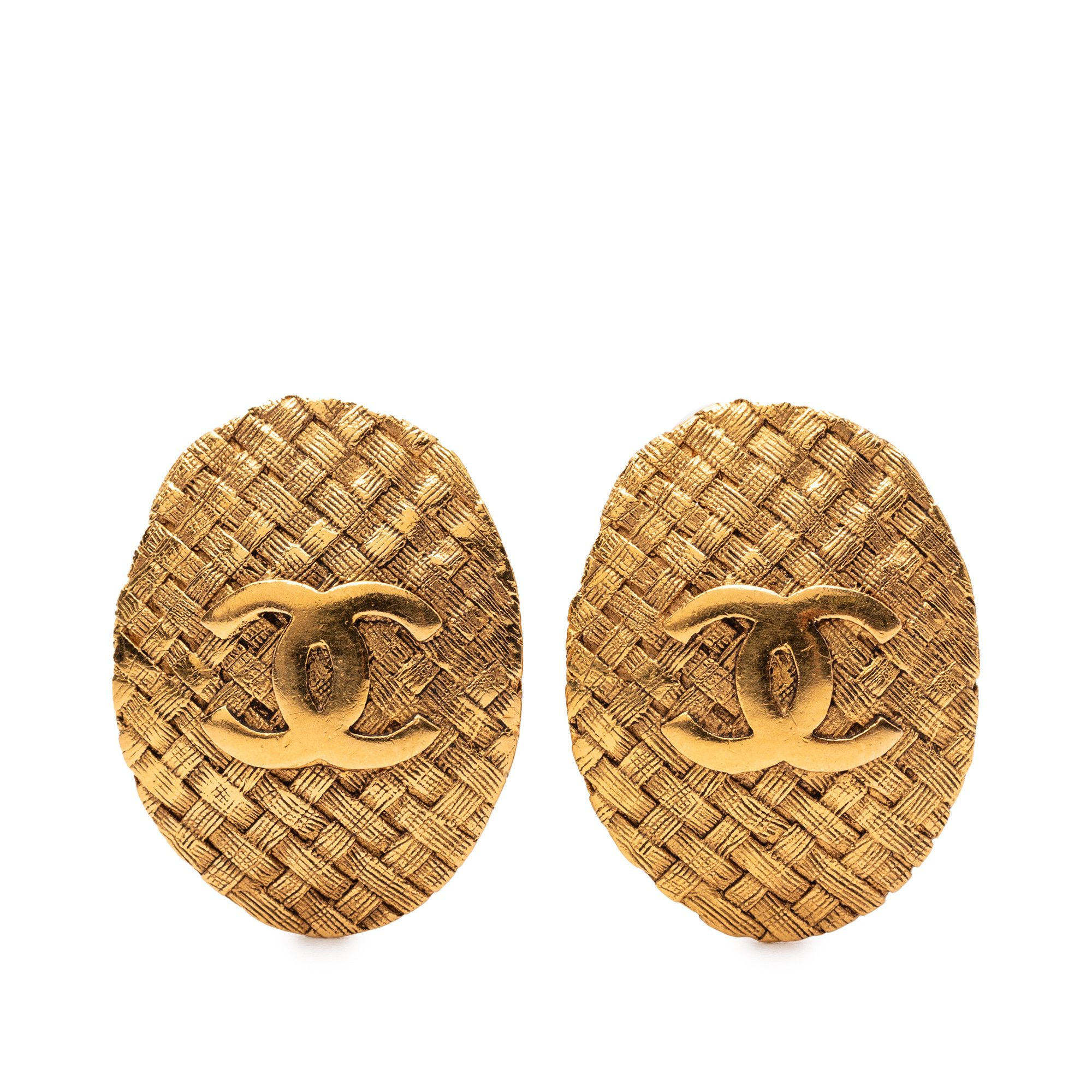 Chanel Chanel CC Gold Plated Oval Clip on Earrings Size ONE SIZE - 1 Thumbnail