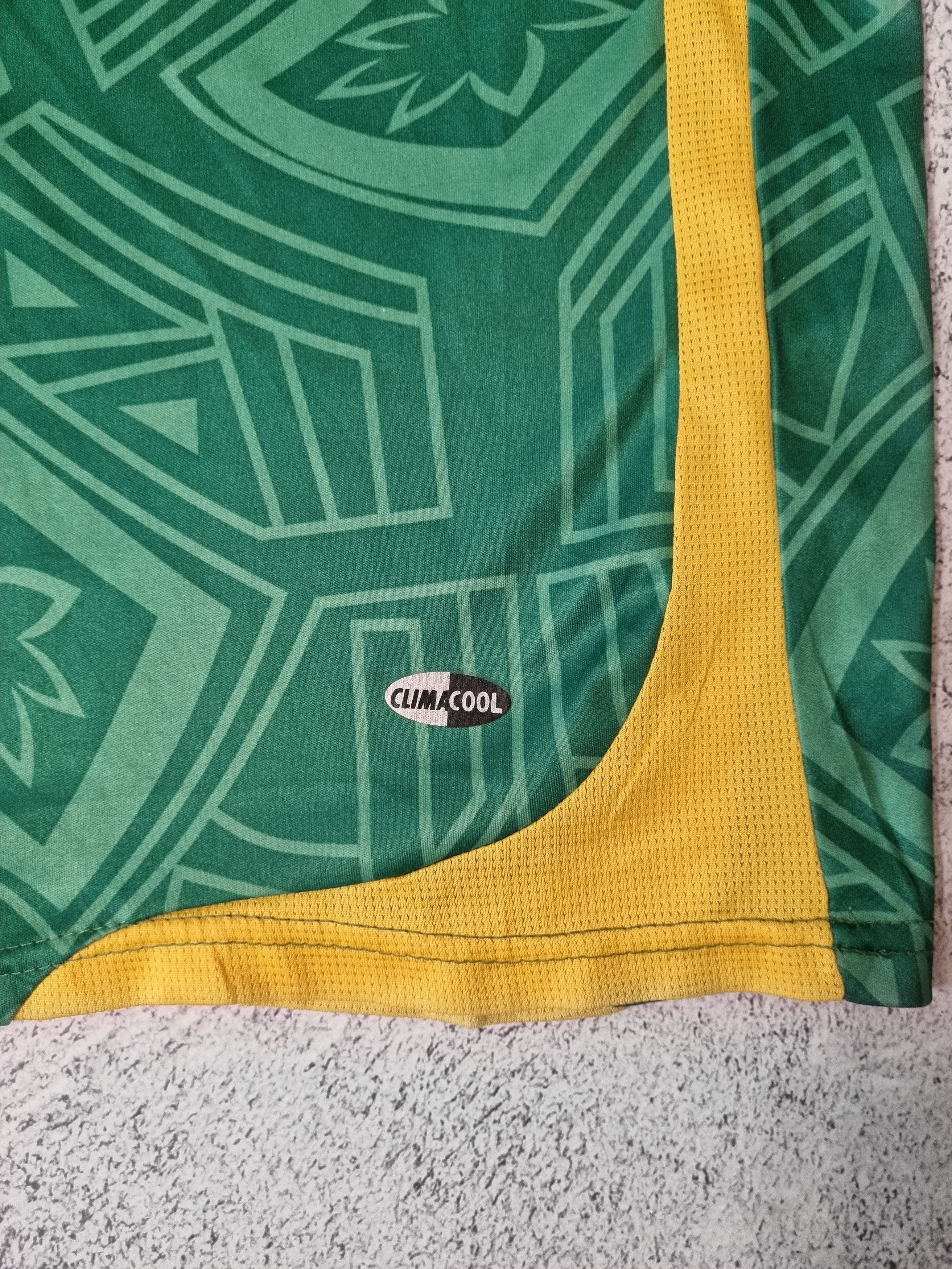 Adidas South Africa 2002/04 Home Shirt Adidas Vintage Jersey Size US S / EU 44-46 / 1 - 7 Thumbnail