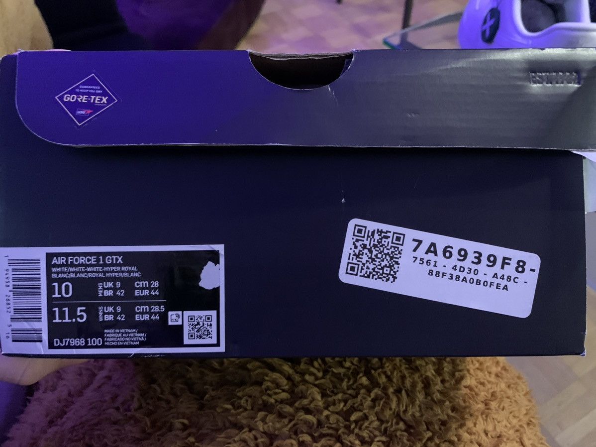 Nike Air Force 1 low GoreTex Triple White Size US 10 / EU 43 - 8 Thumbnail