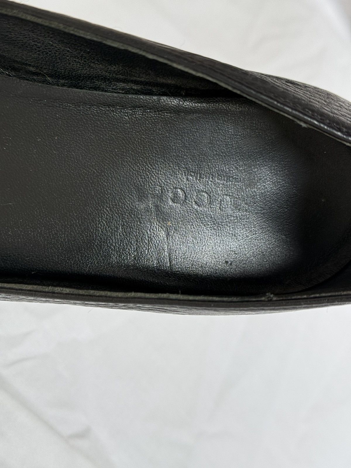 Gucci Gucci Black Leather Ballet Flats Metal Plaque Size US 7 / IT 37 - 7 Thumbnail