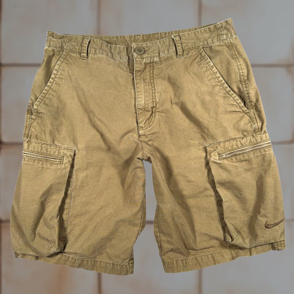 Nike Nike Shorts Mens 32 Green Cargo Ripstop Utility Swoosh Zip Military Size US 32 / EU 48 - 1 Thumbnail