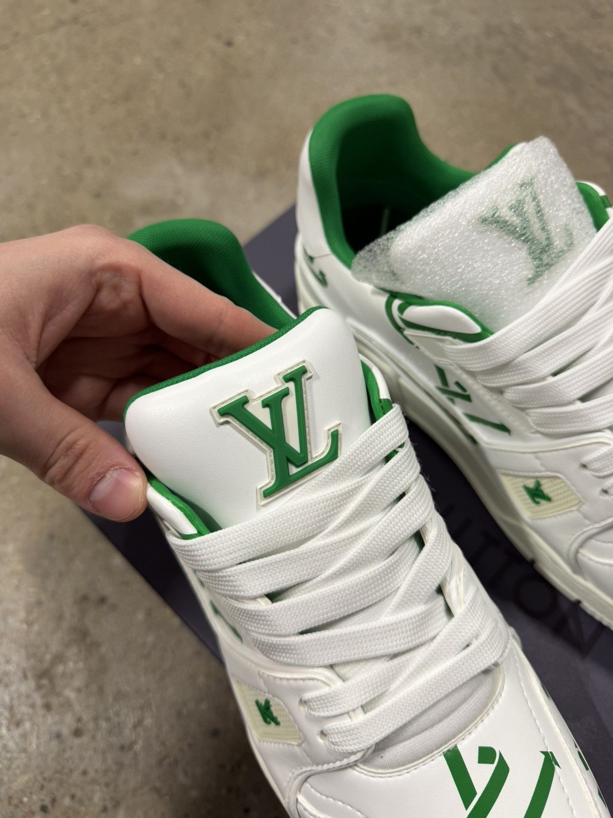 Louis Vuitton Louis Vuitton Trainer Sneaker NEW 1400$ Size US 8.5 / EU 41-42 - 3 Thumbnail