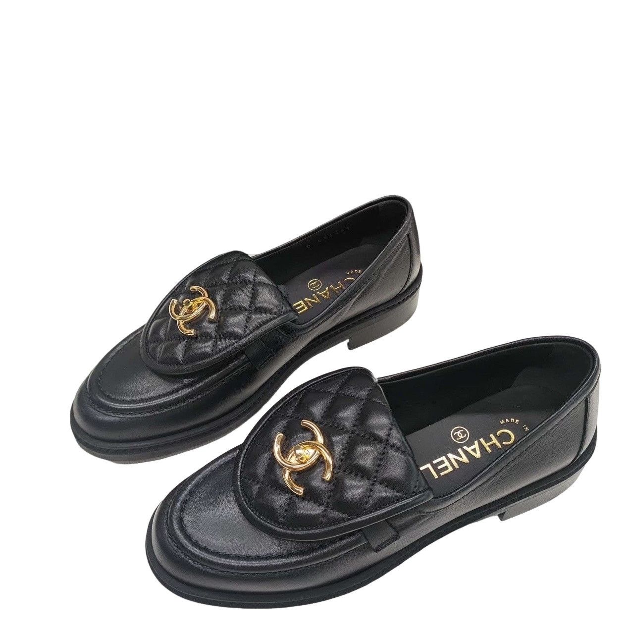 Chanel Chanel Quilted CC Leather Loafers Size 36 Size US 6 / IT 36 - 1 Thumbnail
