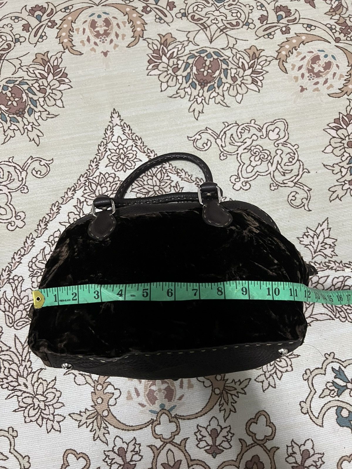 Fendi Fendi Velvet Shoulder Bag Size ONE SIZE - 12 Thumbnail