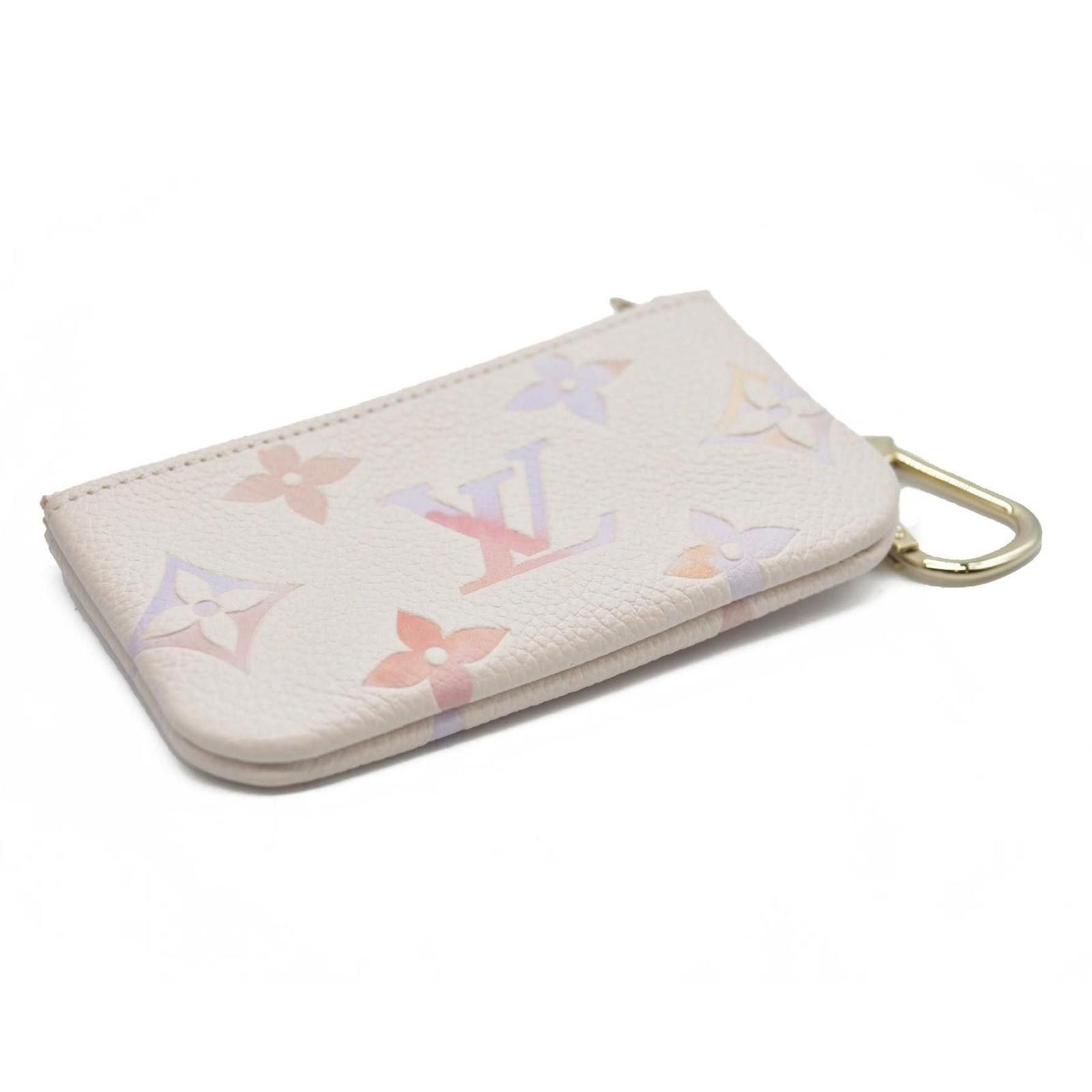 Louis Vuitton Louis Vuitton Empreinte Monogram Giant Key Pouch Dream Size ONE SIZE - 12 Thumbnail