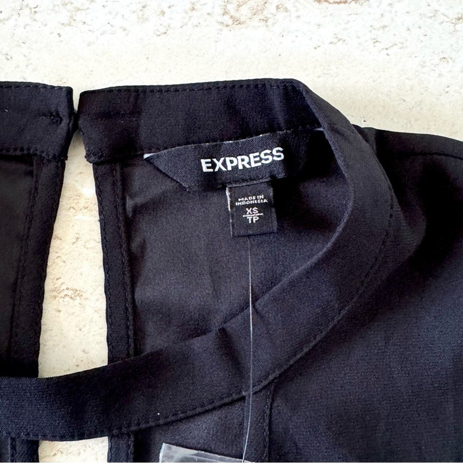 Express NWT! EXPRESS Black Shirt, Size XS Size XS / US 0-2 / IT 36-38 - 7 Thumbnail