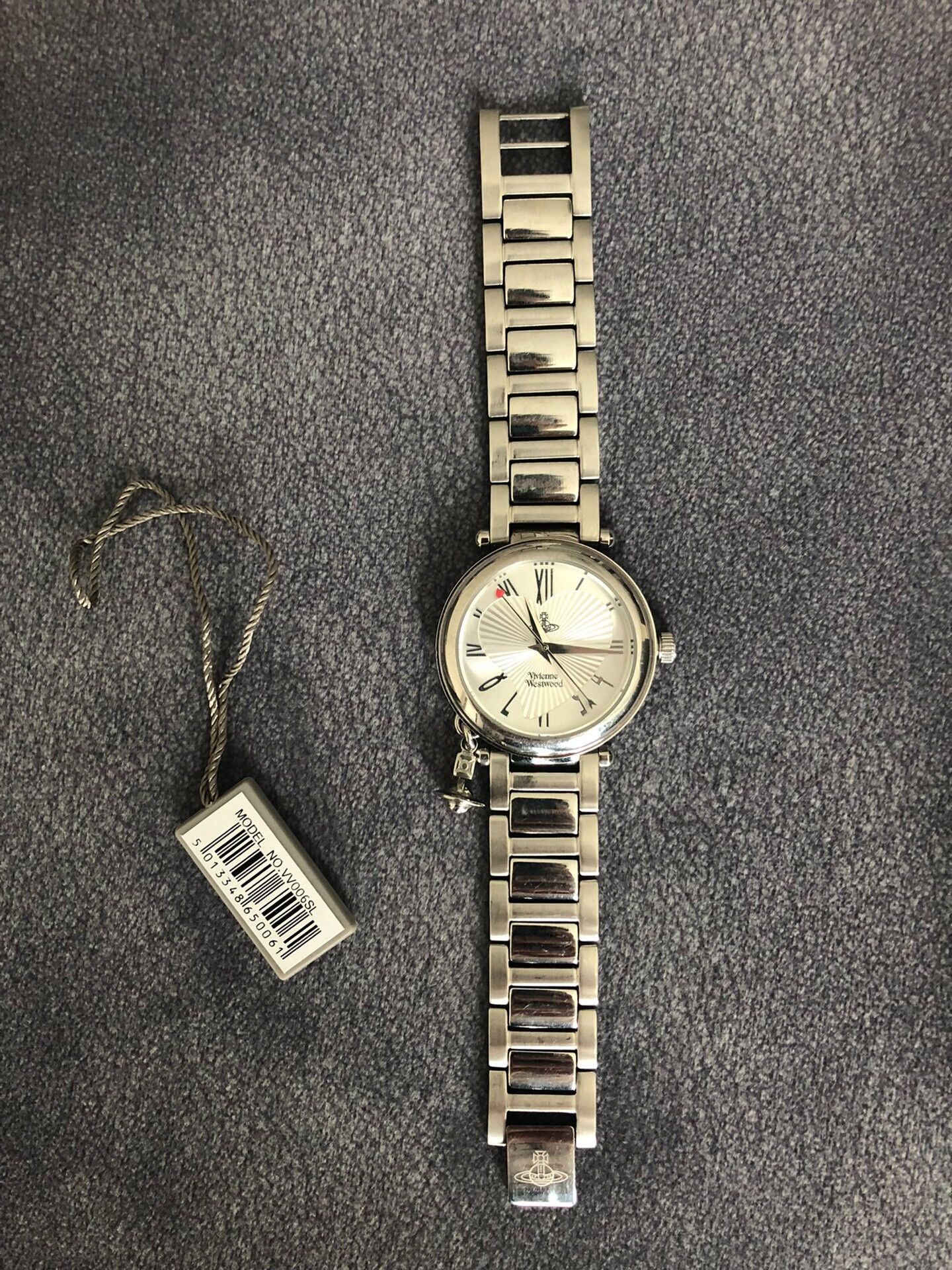 Vivienne Westwood Vivienne Westwood Quartz Watch with Saturn Pendant Size ONE SIZE - 1 Thumbnail