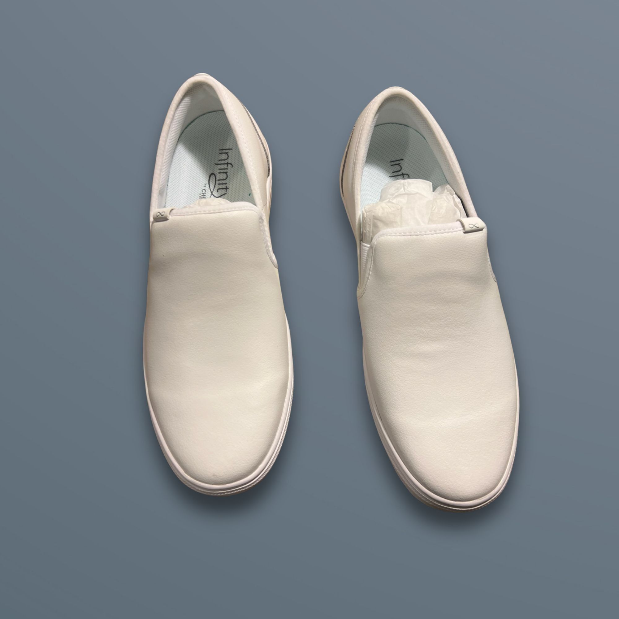 Other Infinity Chase Slip-On Shoes Size 8 White Casual Comfort Sne Size US 8 / IT 38 - 2 Thumbnail