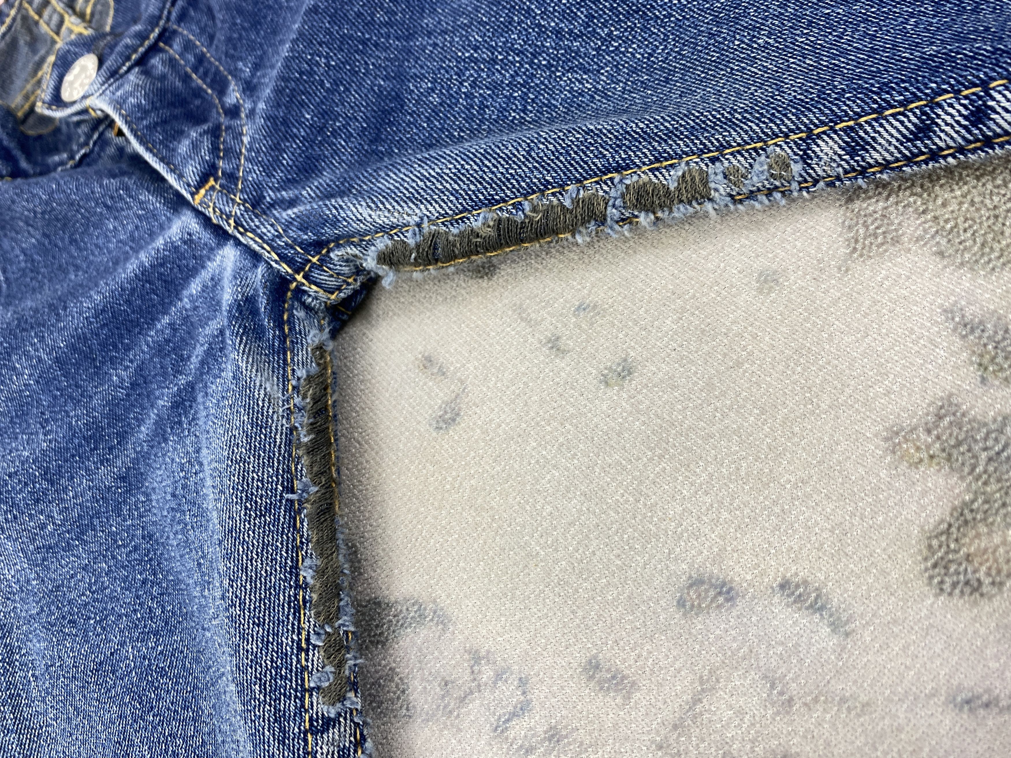 Levi's Blue Vintage Levi's Tough Boot Jeans 31x31 Denim -JN1288 Size US 31 - 11 Thumbnail