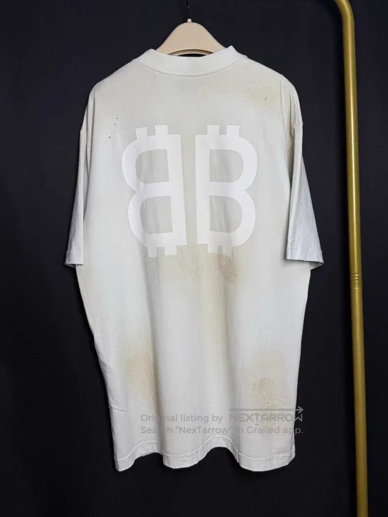 Balenciaga Balenciaga Bitcoin Distressed Short Sleeve T-Shirt Size US XXS / EU 40 - 5 Thumbnail