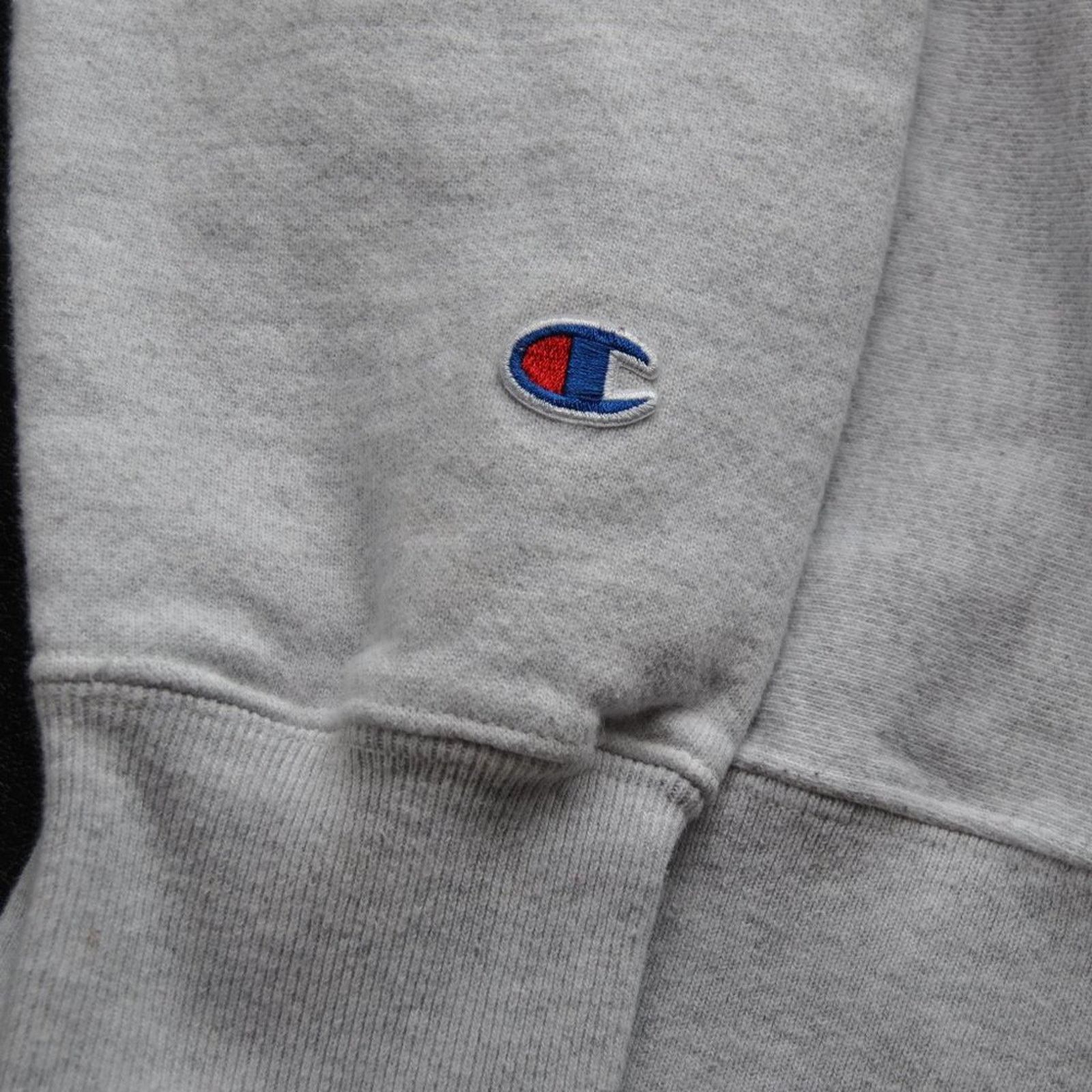 Champion Walden University Champion Reverse Weave Gray Crewneck Med. Size US M / EU 48-50 / 2 - 6 Thumbnail