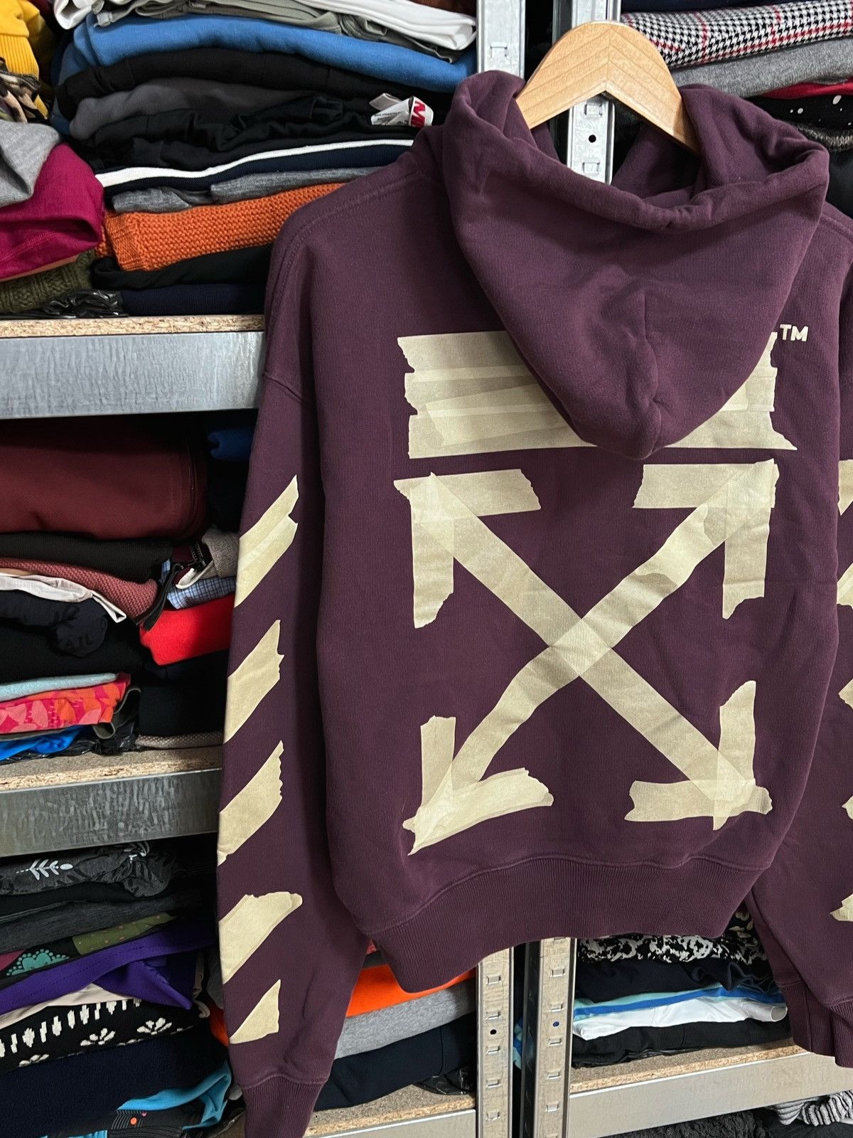 Off-White Off White Big Logo Tape Arrows Burgundy Hoodie Virgil Abloh Size US XXS / EU 40 - 3 Thumbnail
