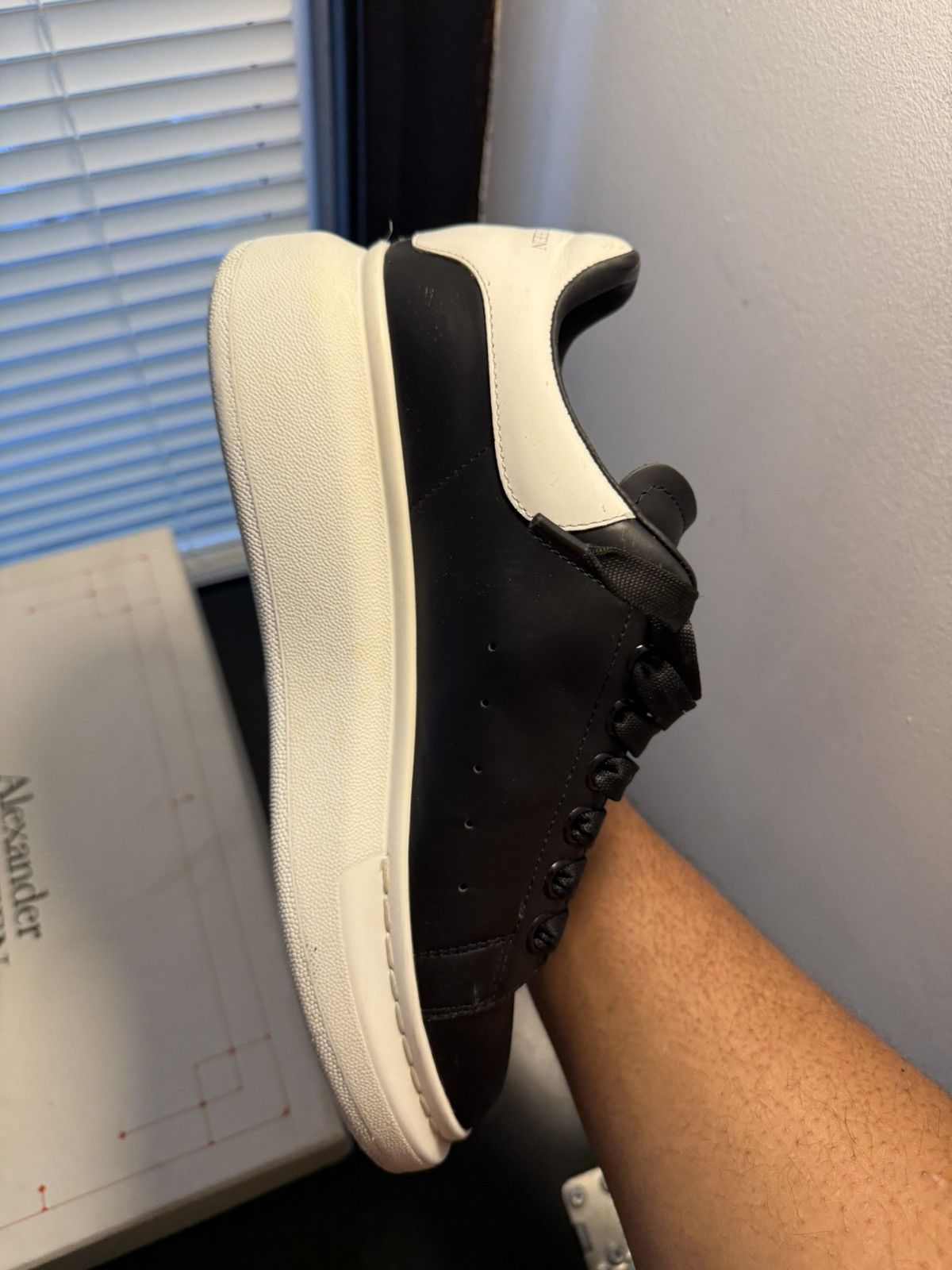 Alexander McQueen Alexander Mcqueen Black Sneakers Size 7 US / 40 EU Size US 7 / EU 40 - 9 Thumbnail