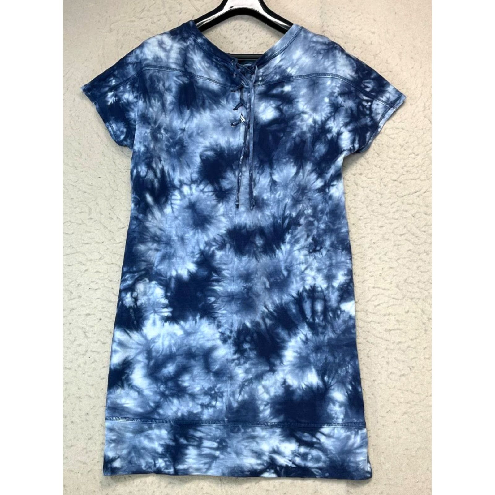 Vintage Chico’s Zenergy Star Tie-Dye Dress Blue White Women’s Size 1 Pockets Loose Fit Size XS / US 0-2 / IT 36-38 - 2 Thumbnail