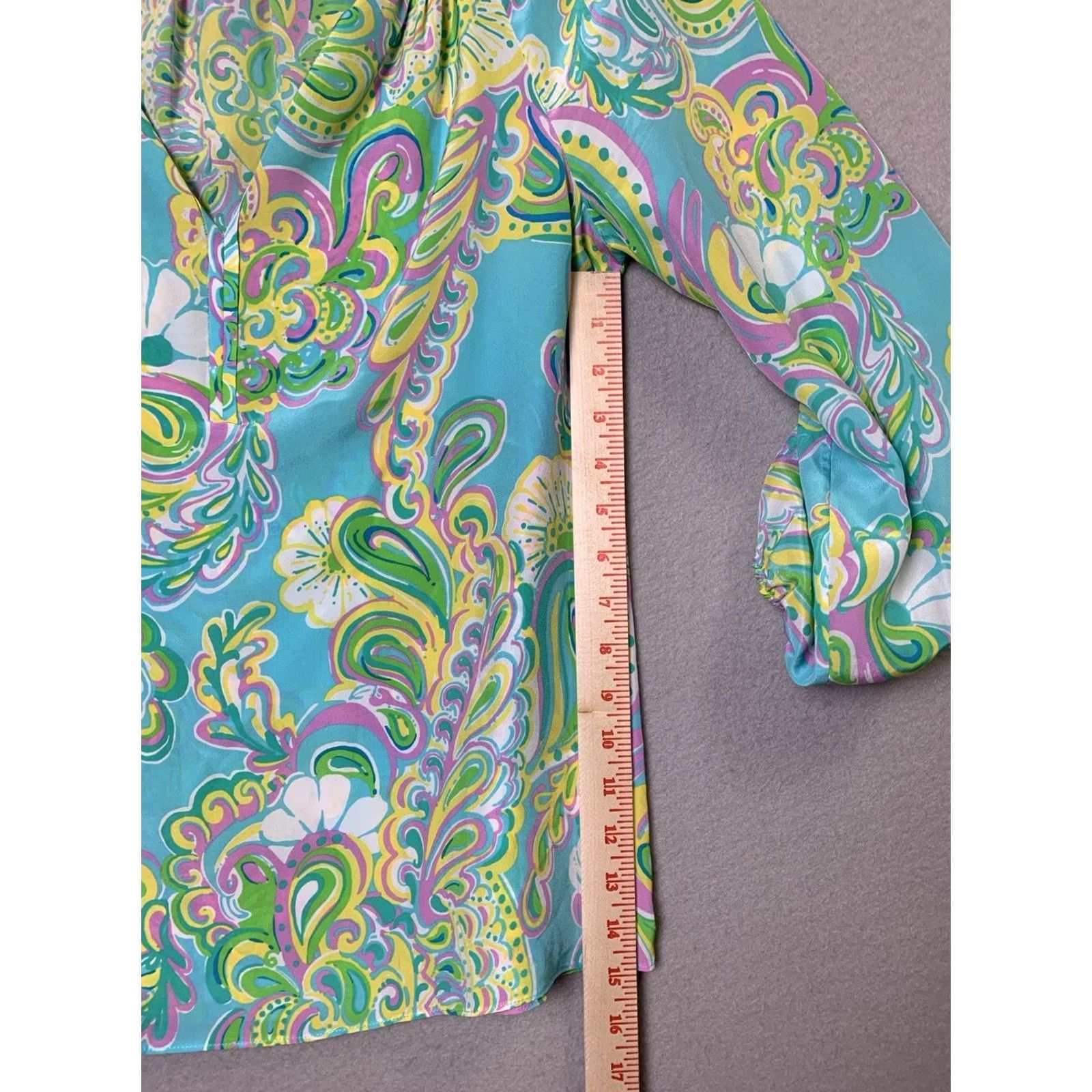 Lilly Pulitzer VINTAGE Lilly Pulitzer Sarabeth Top? No, Vintage rule applies only if vintage. Size M / US 6-8 / IT 42-44 - 6 Thumbnail