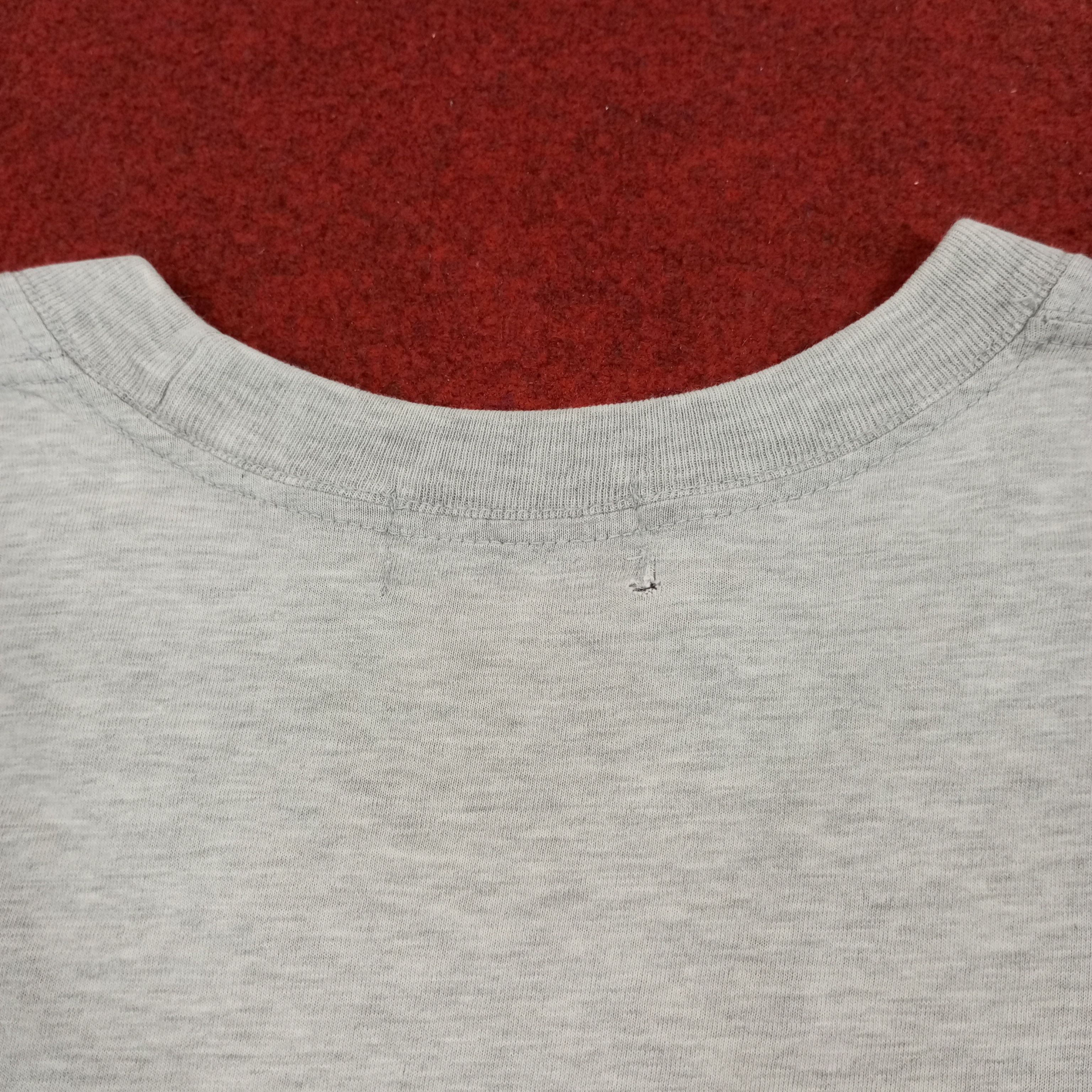 Vintage × Yves Saint Laurent Yves Saint Laurent YSL Logo Design Luxury Brand Tshirt Size US L / EU 52-54 / 3 - 4 Thumbnail