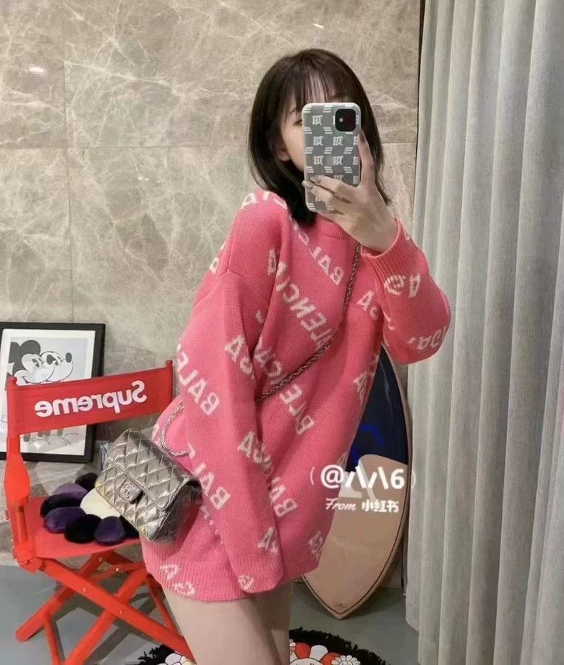 Balenciaga Balenciaga Pink Bullet Screen Sweater Size US M / EU 48-50 / 2 - 5 Thumbnail