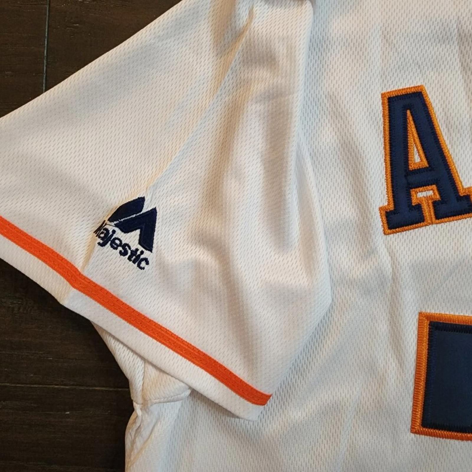 Majestic Jose Altuve Majestic #27 Houston Astros Jersey NWT Sz M Size US M / EU 48-50 / 2 - 4 Thumbnail
