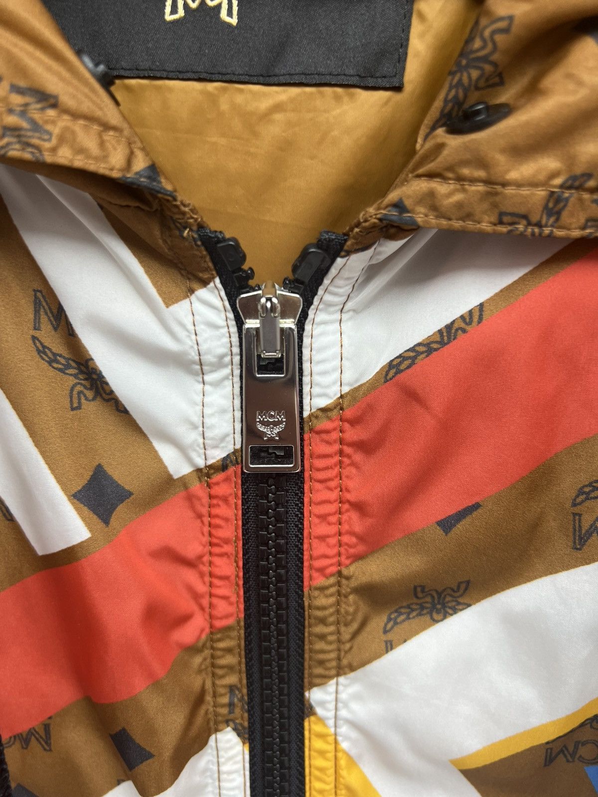 MCM MCM Cognac Windbreaker Hoodie Size US L / EU 52-54 / 3 - 9 Thumbnail