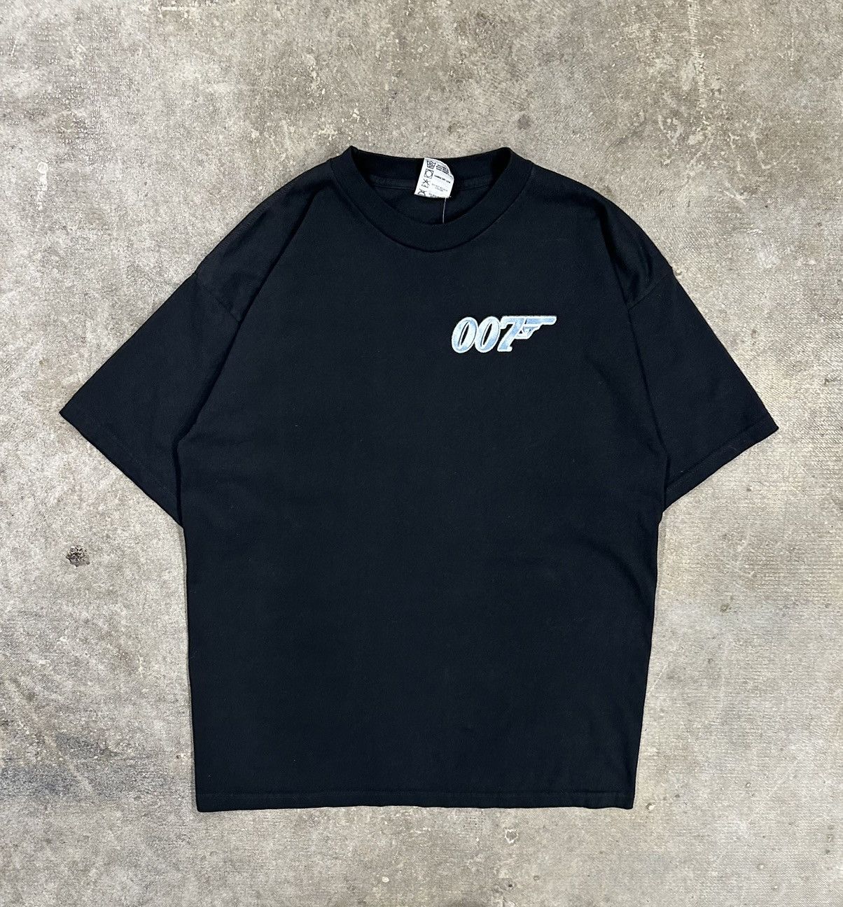 Vintage Vintage 90s James Bond 007 Movie Promo T-Shirt RARE Size US XL / EU 56 / 4 - 2 Thumbnail