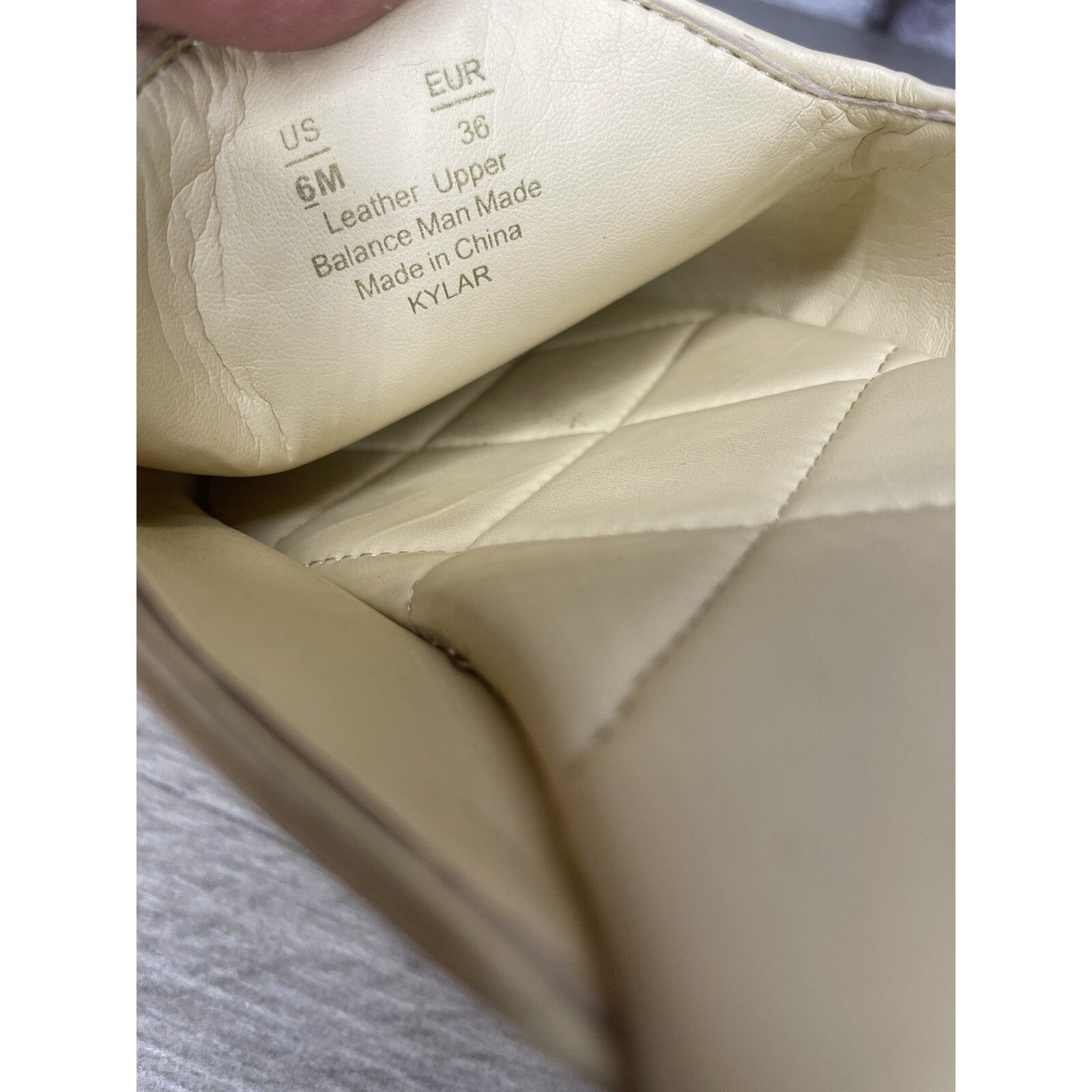 Sam Edelman Sam Edelman Kylar Eggshell Beige Leather Quilted Mules Flats Size US 6 / IT 36 - 9 Thumbnail
