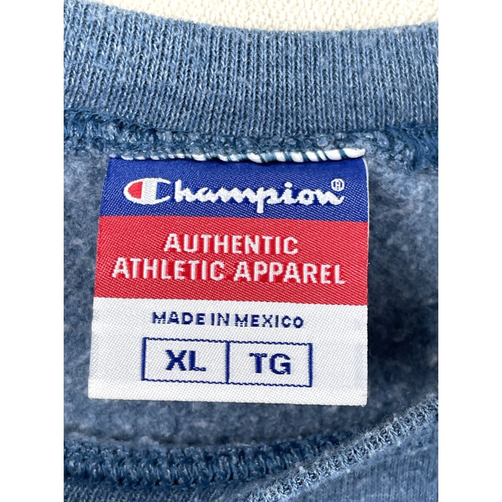 Champion VINTAGE Champion Mens XL Crewneck Sweatshirt Fleece Spell Out Logo Script Blue Size US XL / EU 56 / 4 - 2 Thumbnail