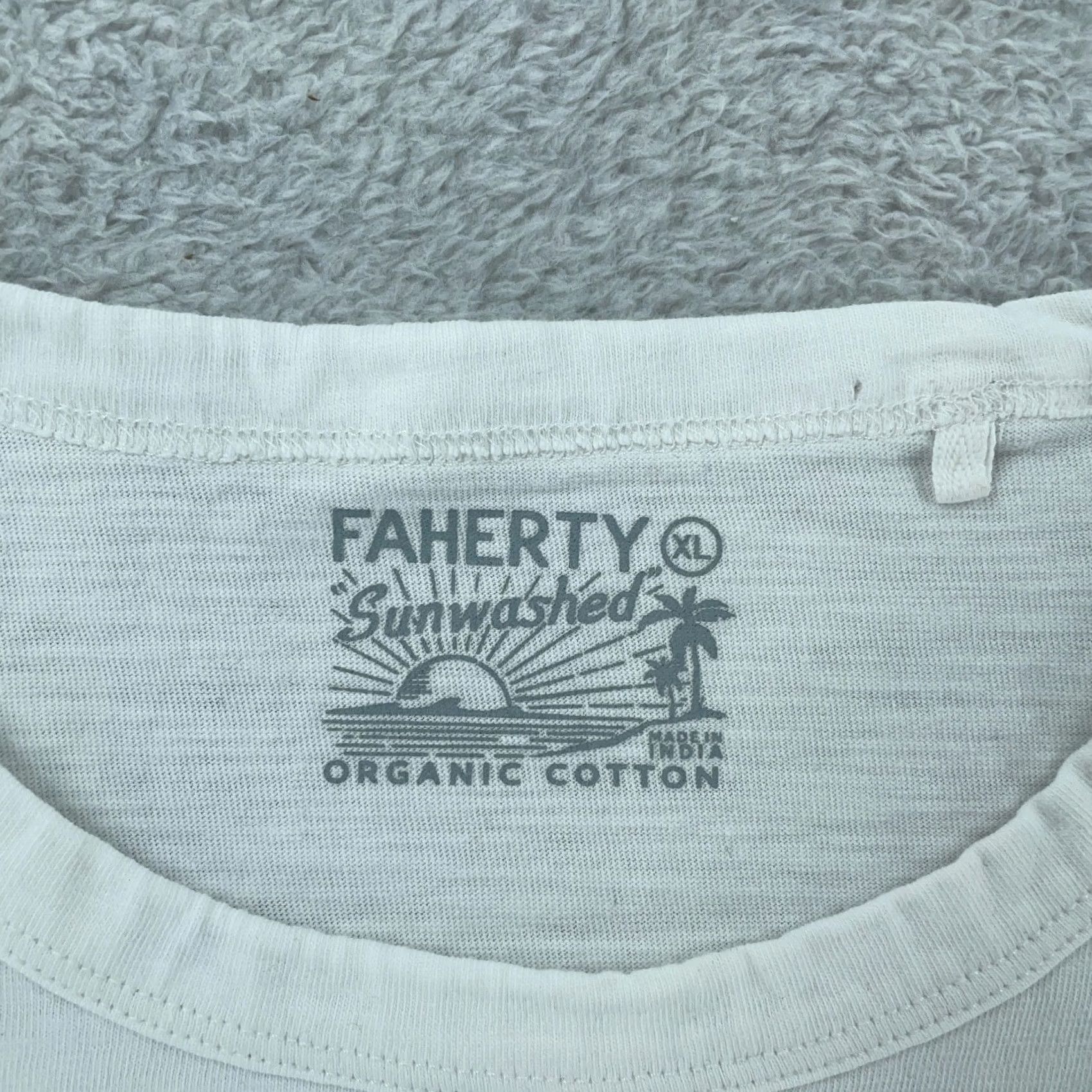 Faherty Faherty Sunwashed Surf Stripe Shirt Mens XL White Blue Chest Pocket Short Sleeve Size US XL / EU 56 / 4 - 5 Thumbnail